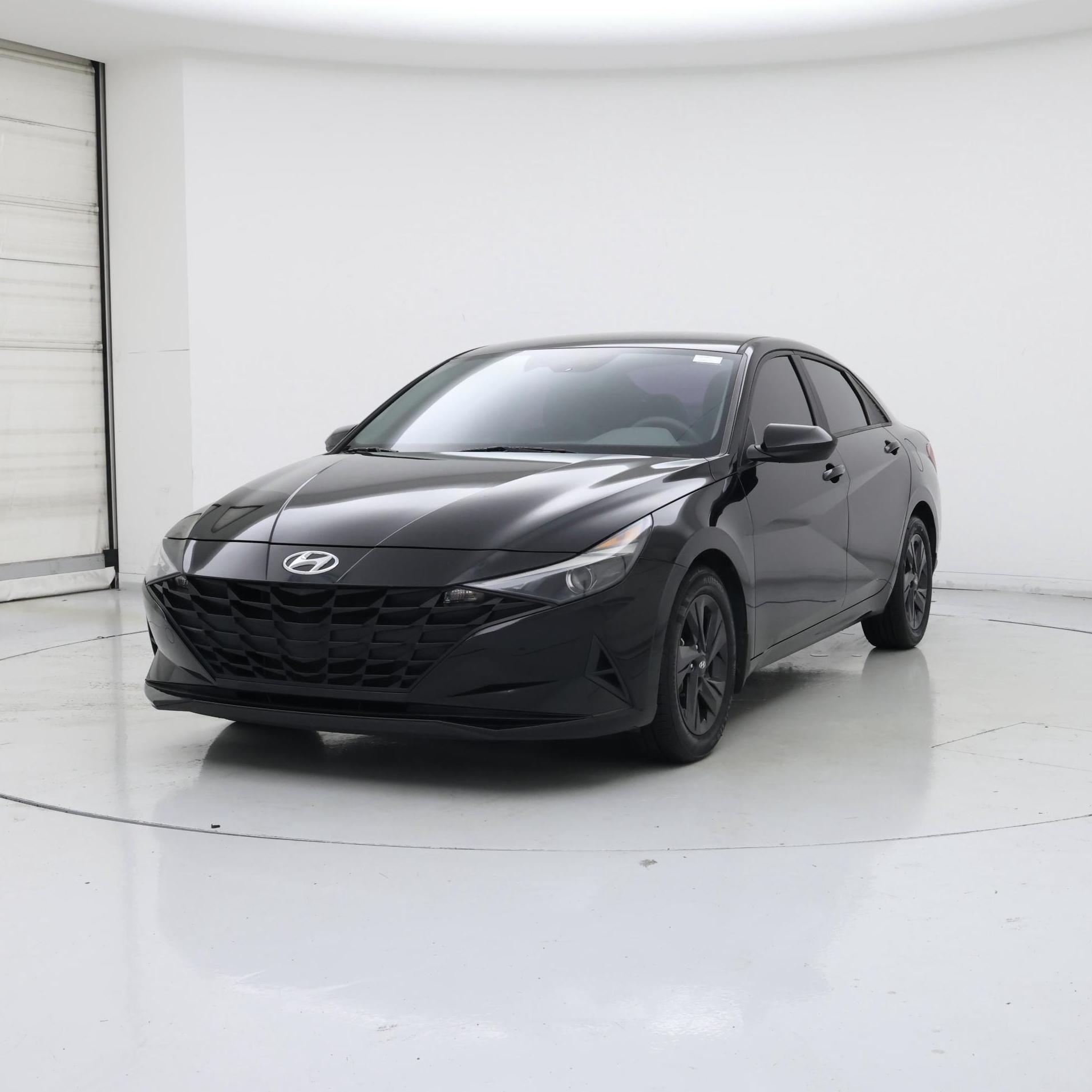 Thumbnail: 2022 Hyundai Elantra - 4