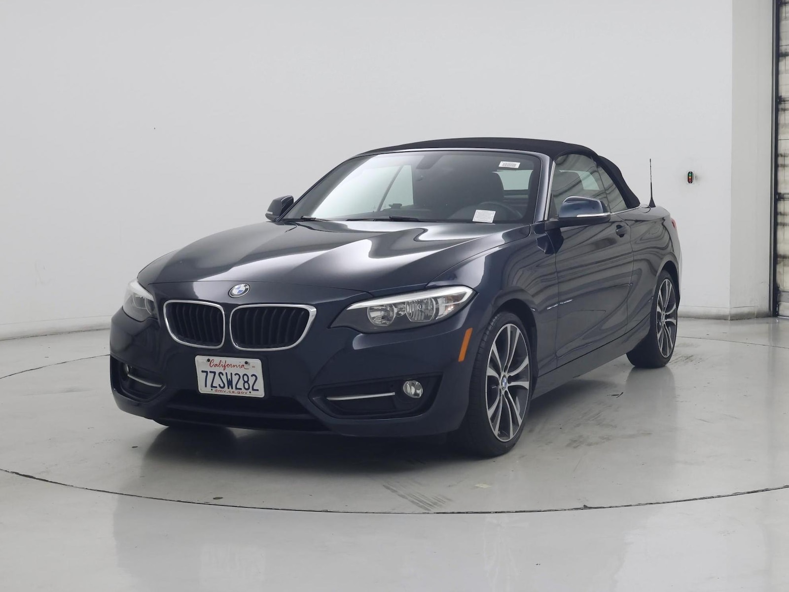 2017 BMW 2 Series 230i - Photo 5