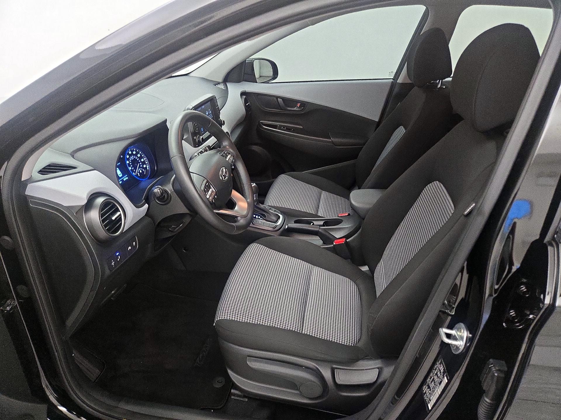 Thumbnail: 2021 Hyundai Kona - 11