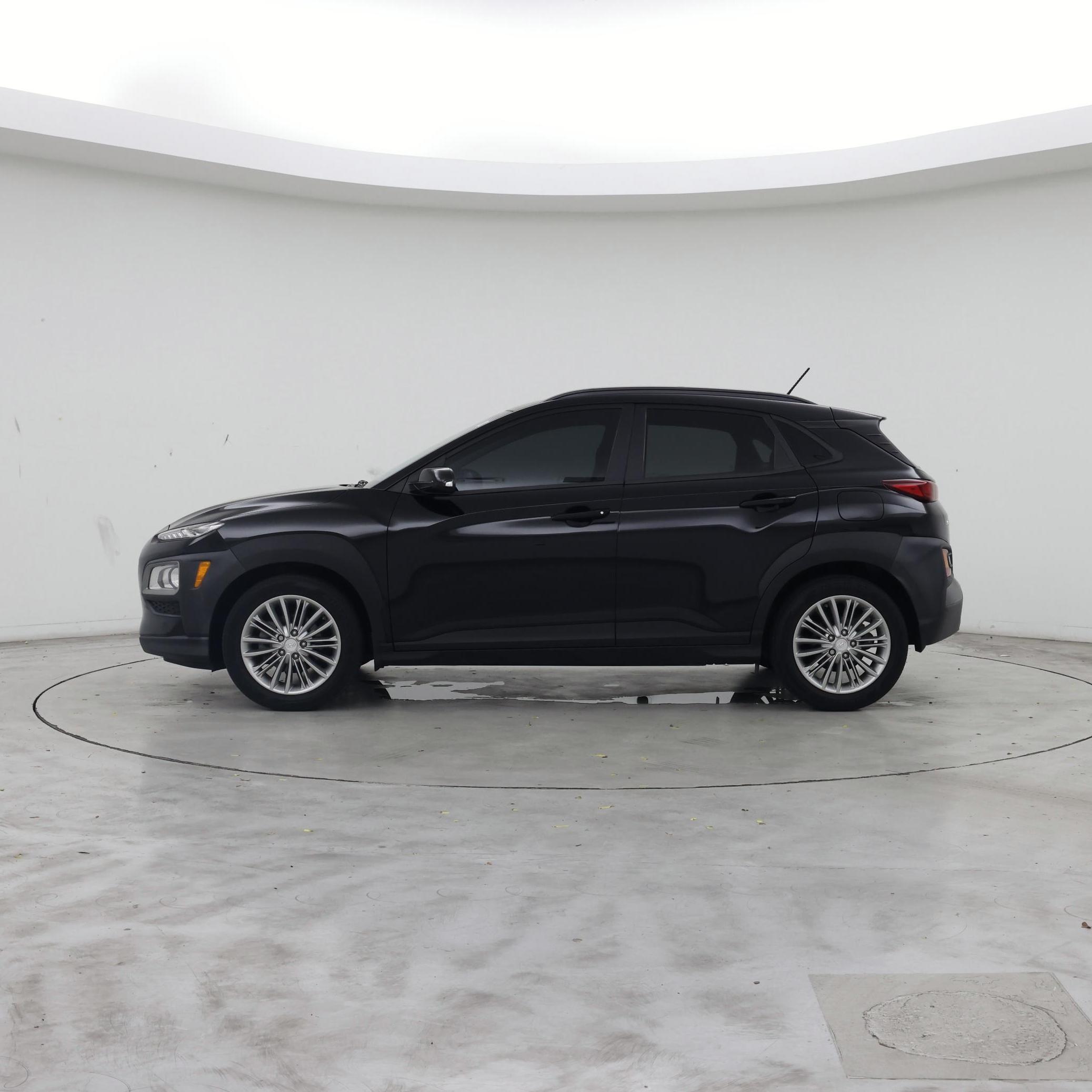 Thumbnail: 2021 Hyundai Kona - 3