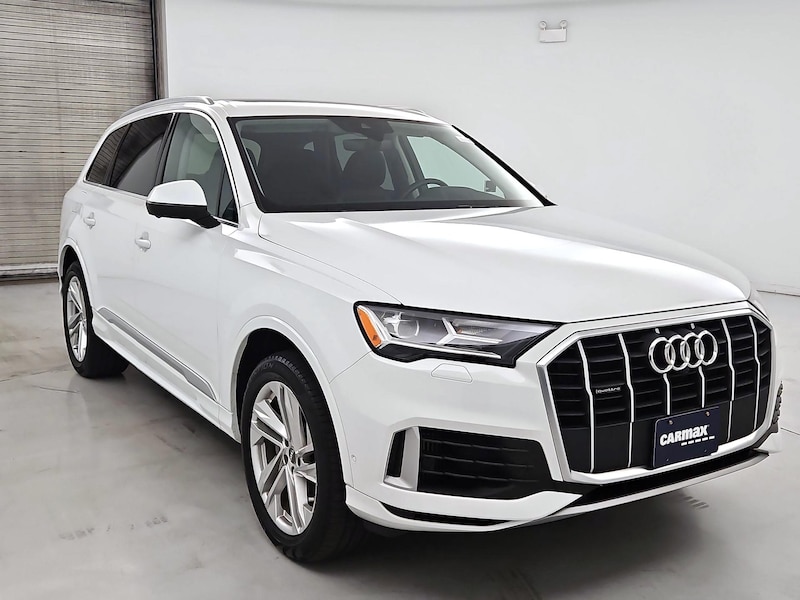 2020 Audi Q7 Premium Plus