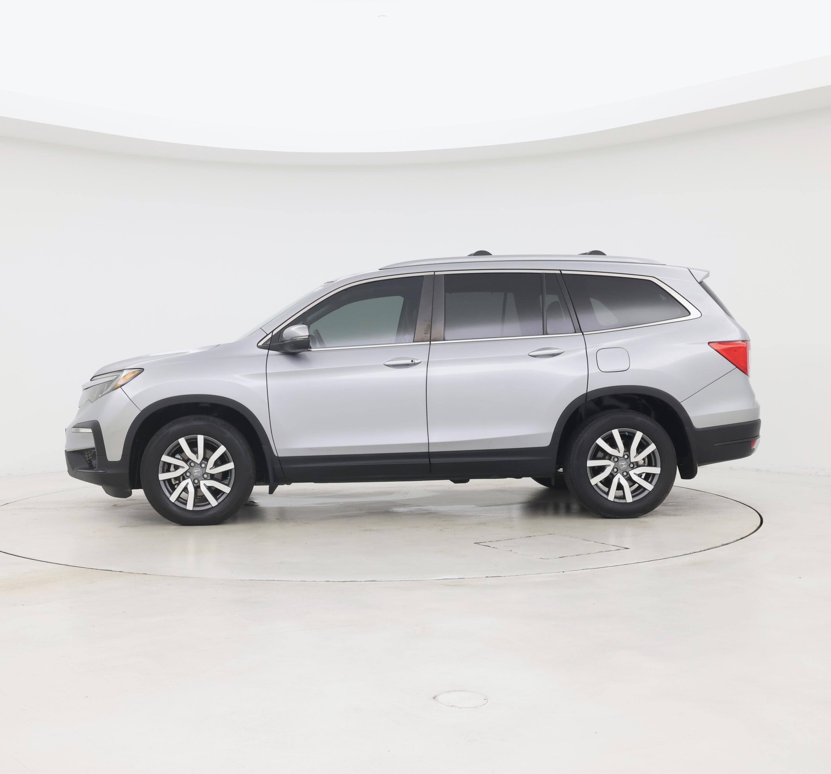 Thumbnail: 2020 Honda Pilot - 3