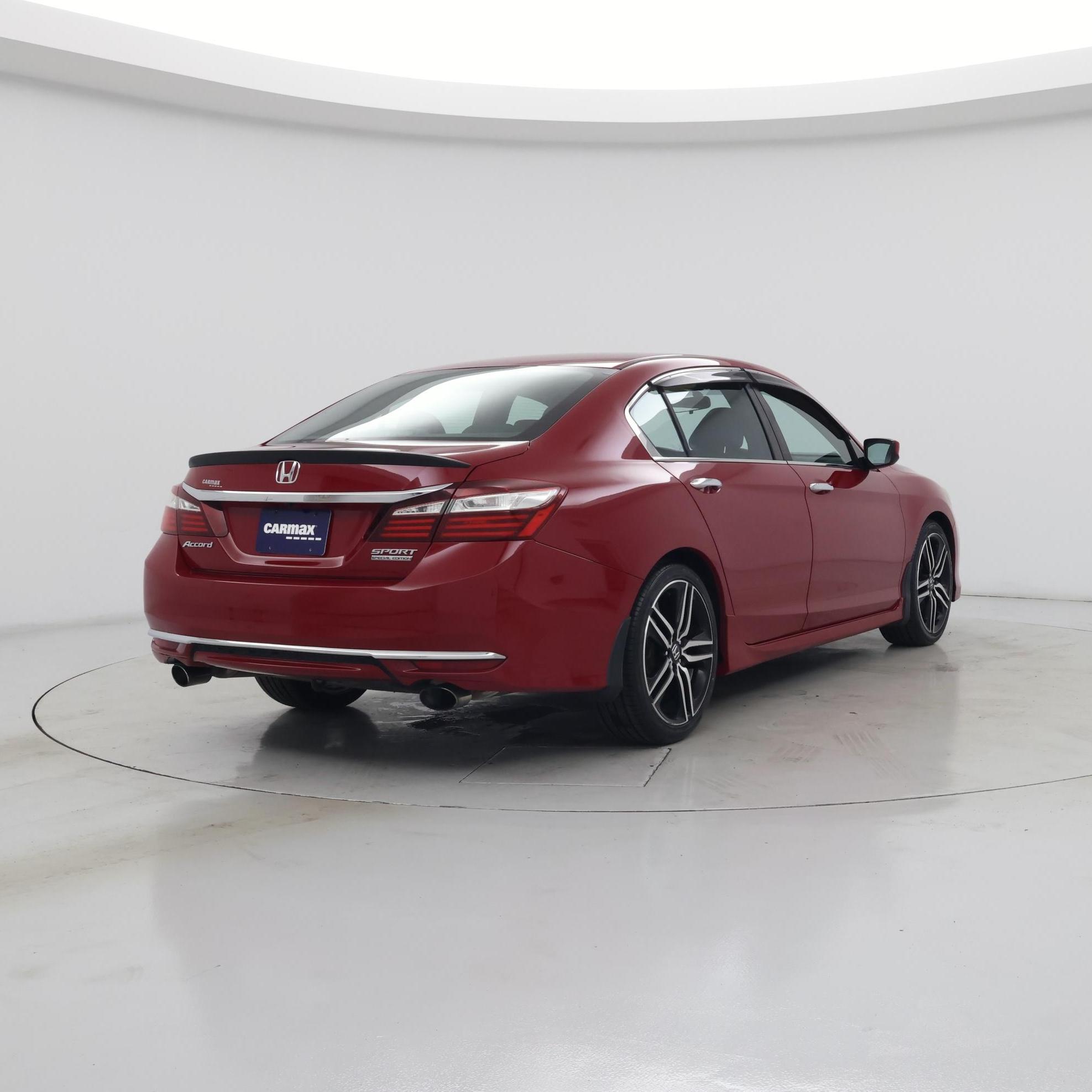 Thumbnail: 2017 Honda Accord - 8