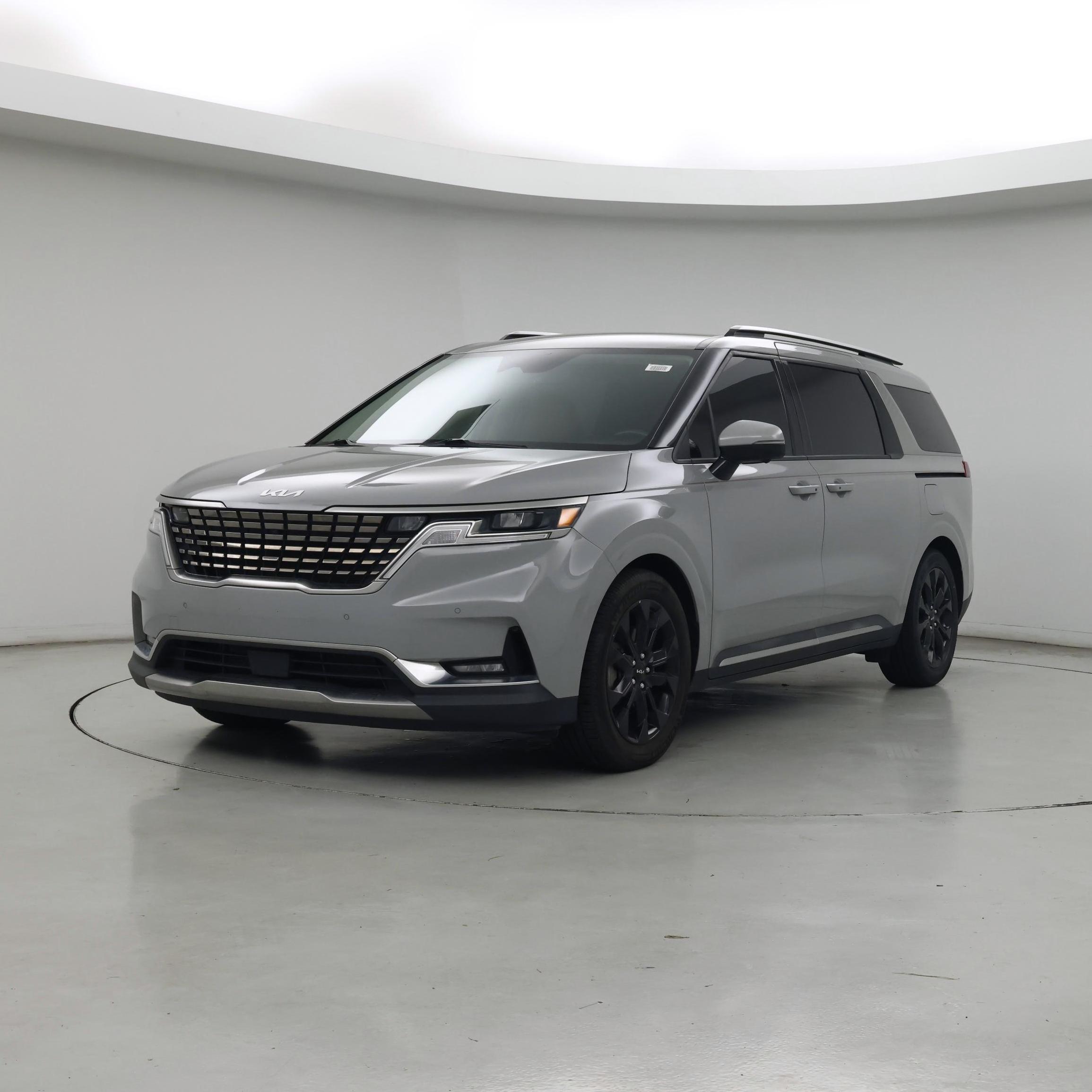 Thumbnail: 2023 Kia Carnival - 4