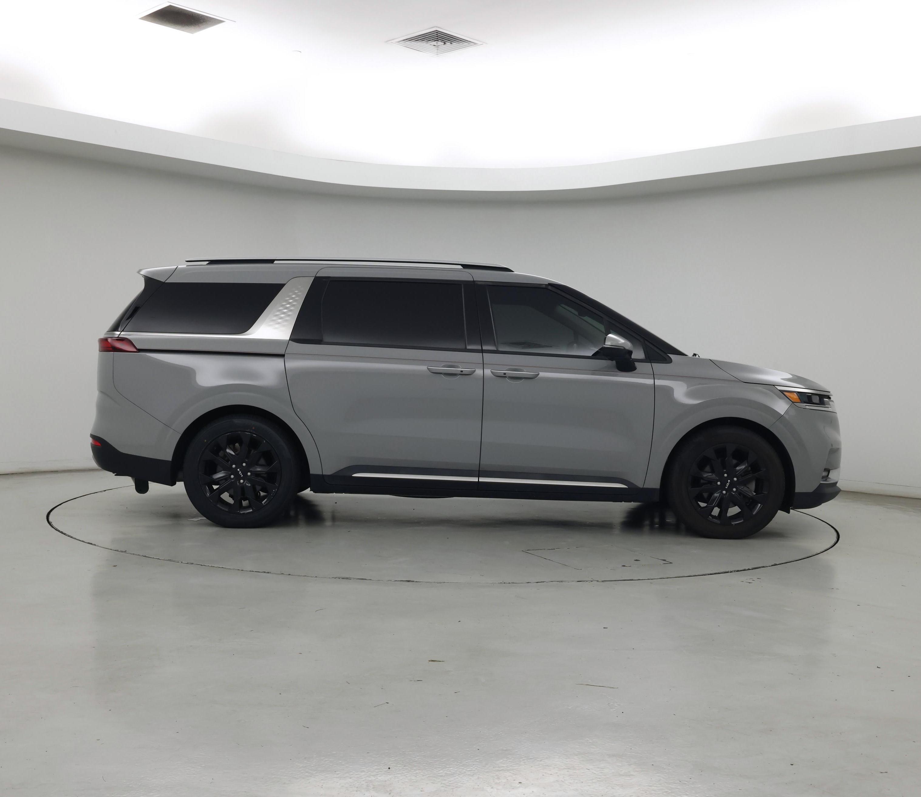 Thumbnail: 2023 Kia Carnival - 7