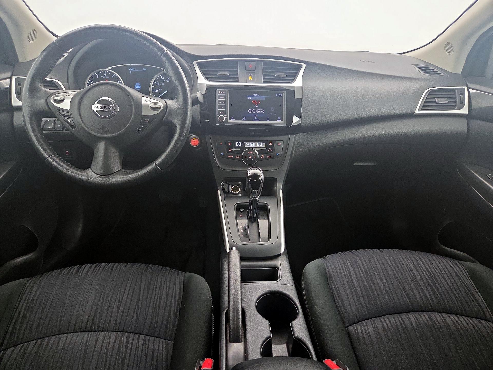 Thumbnail: 2019 Nissan Sentra - 9