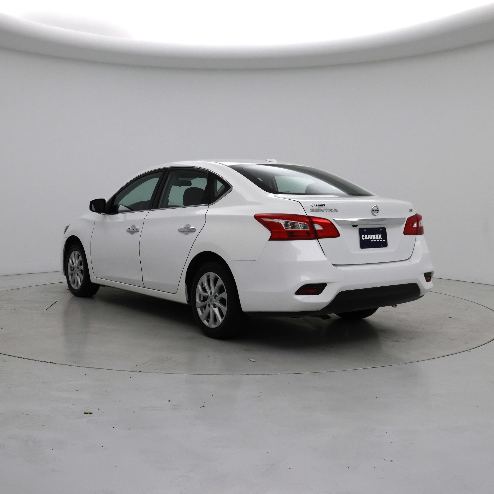 Thumbnail: 2019 Nissan Sentra - 2