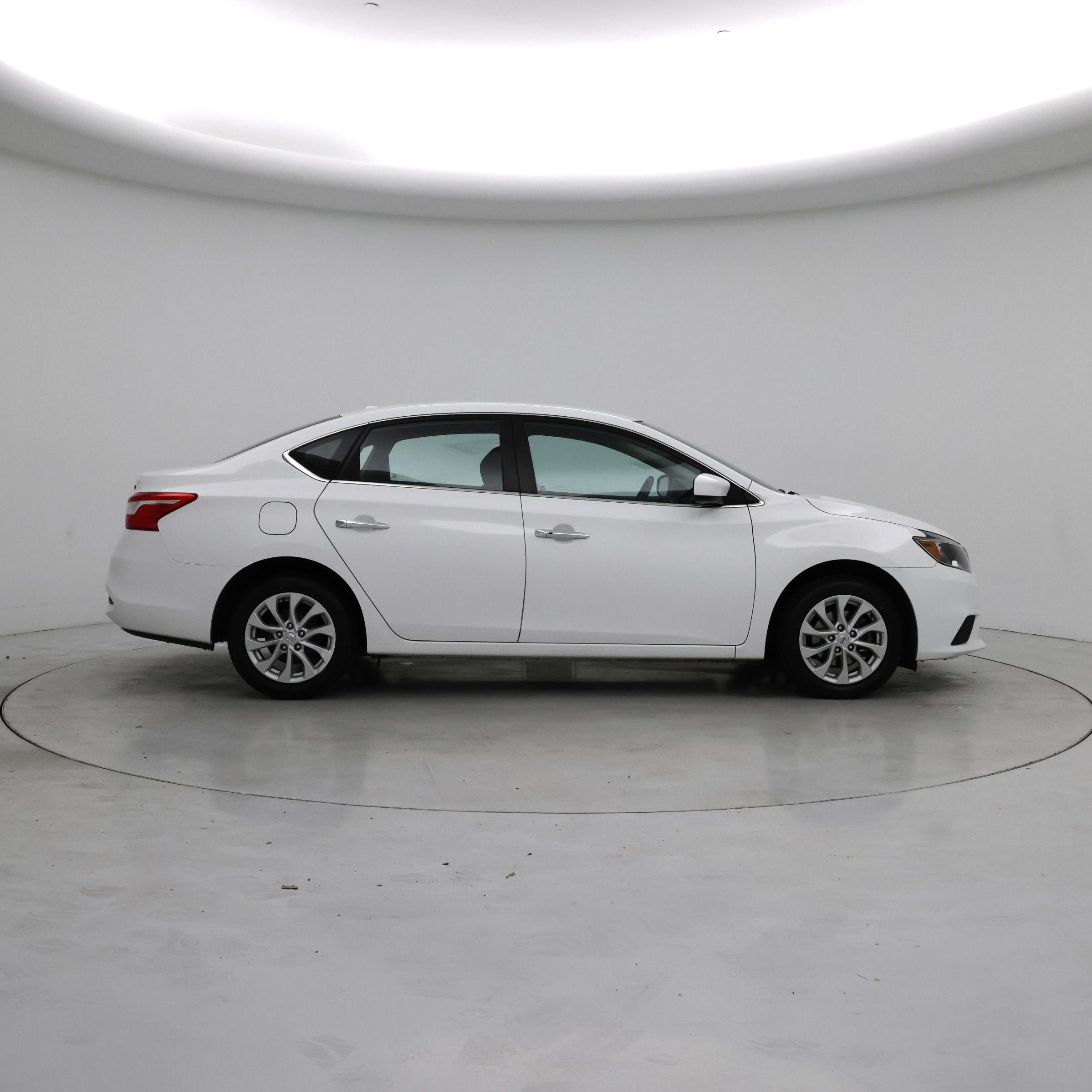 Thumbnail: 2019 Nissan Sentra - 7