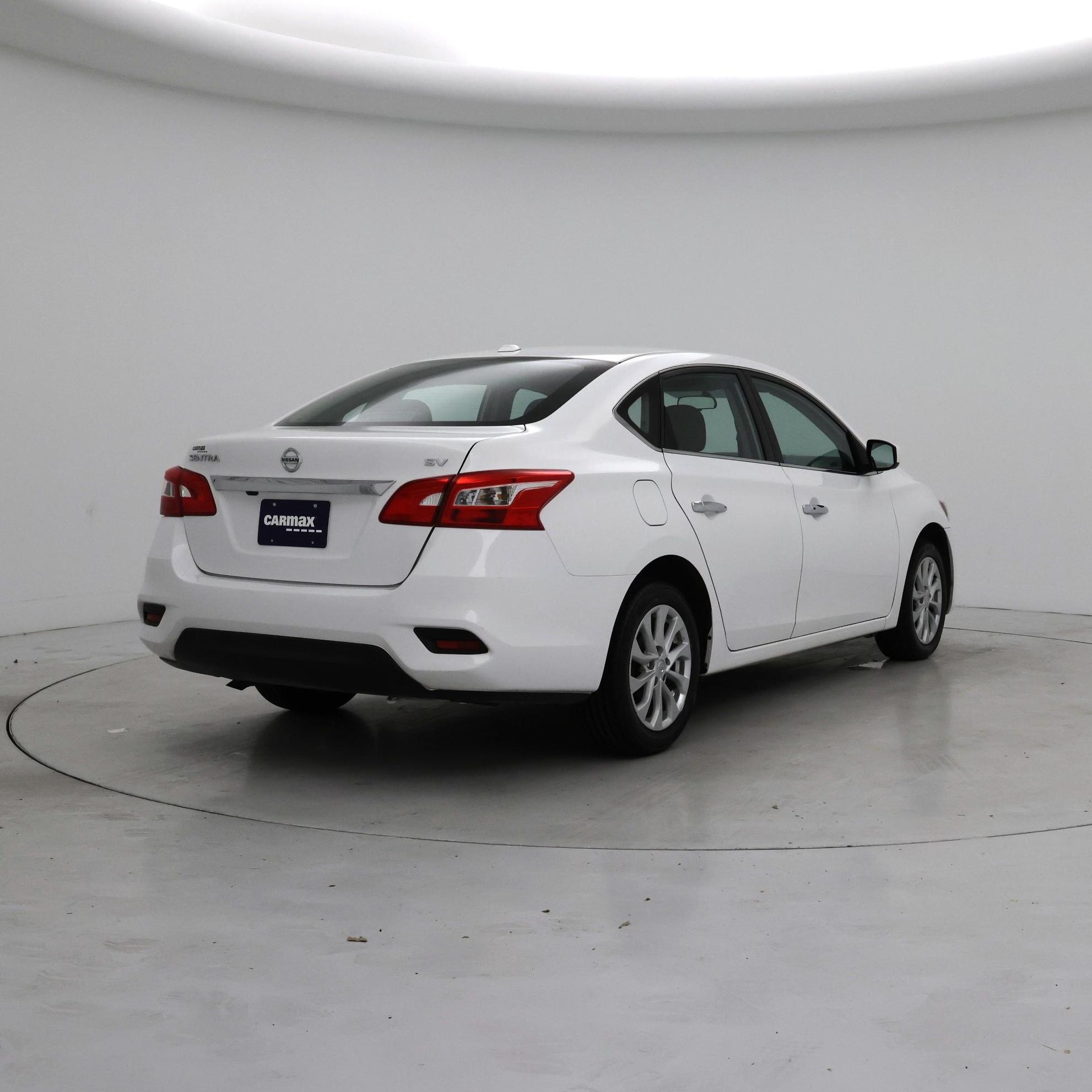 Thumbnail: 2019 Nissan Sentra - 8