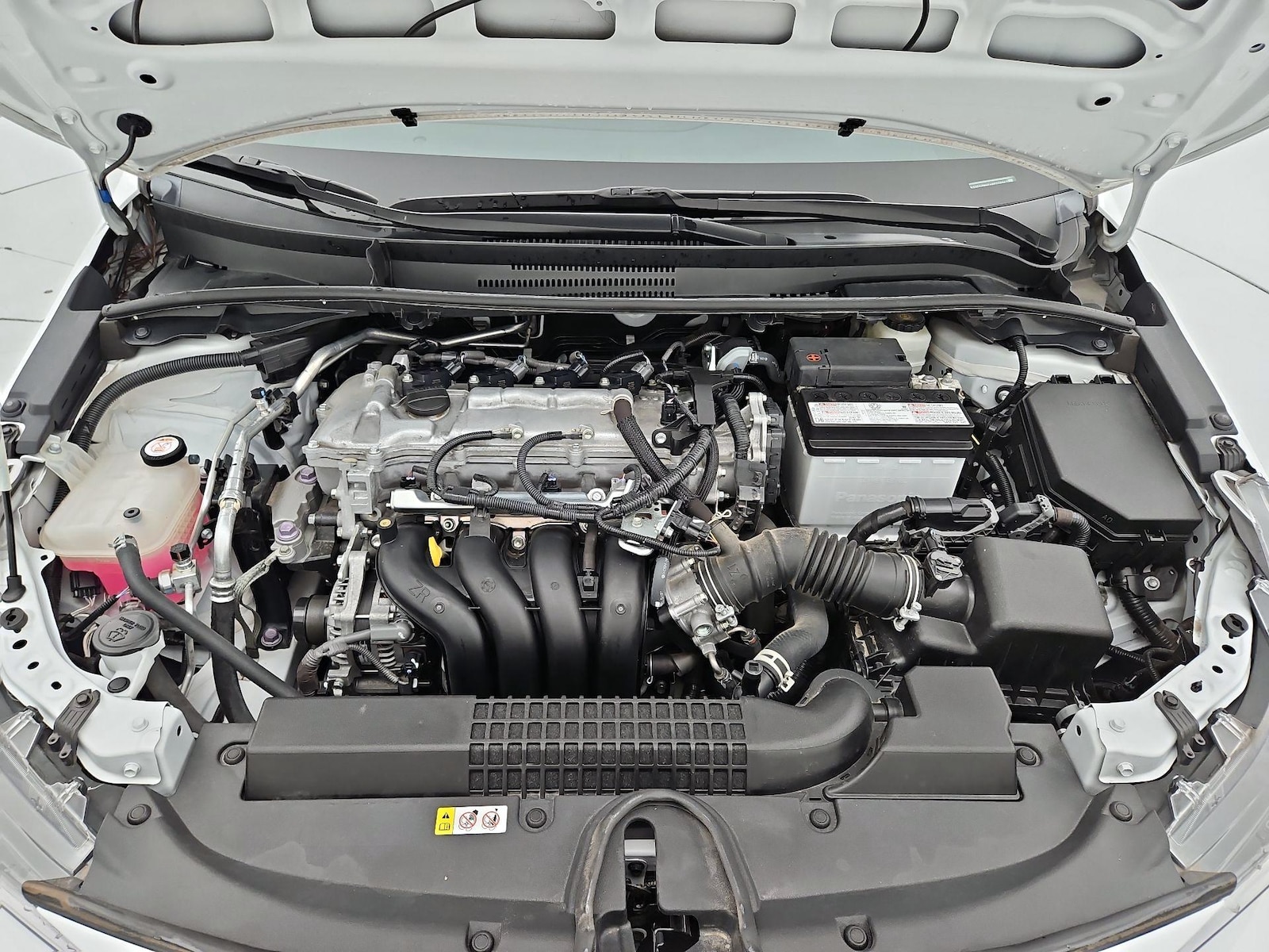 2022 Toyota Corolla LE - Photo 22