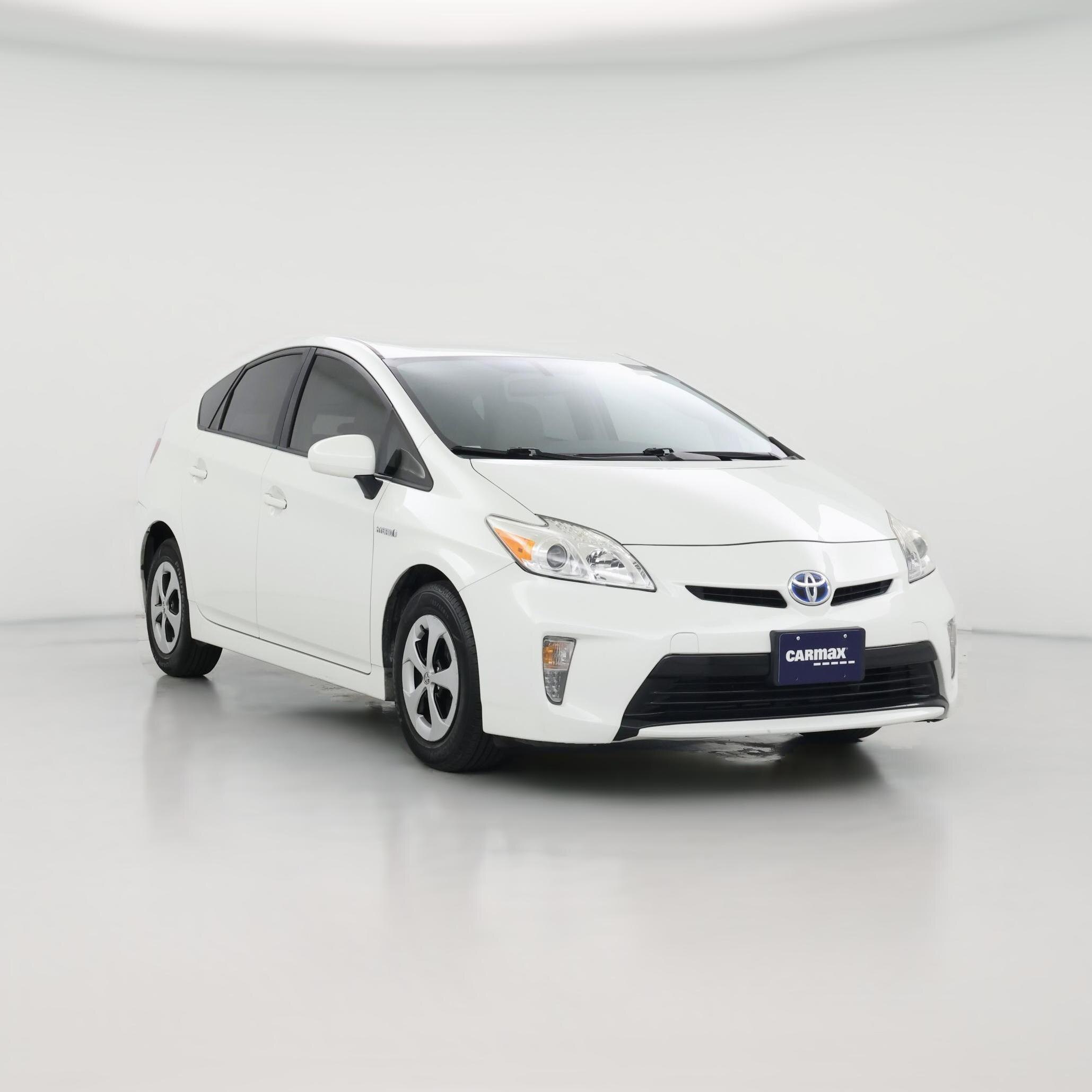 Thumbnail: 2015 Toyota Prius - 1