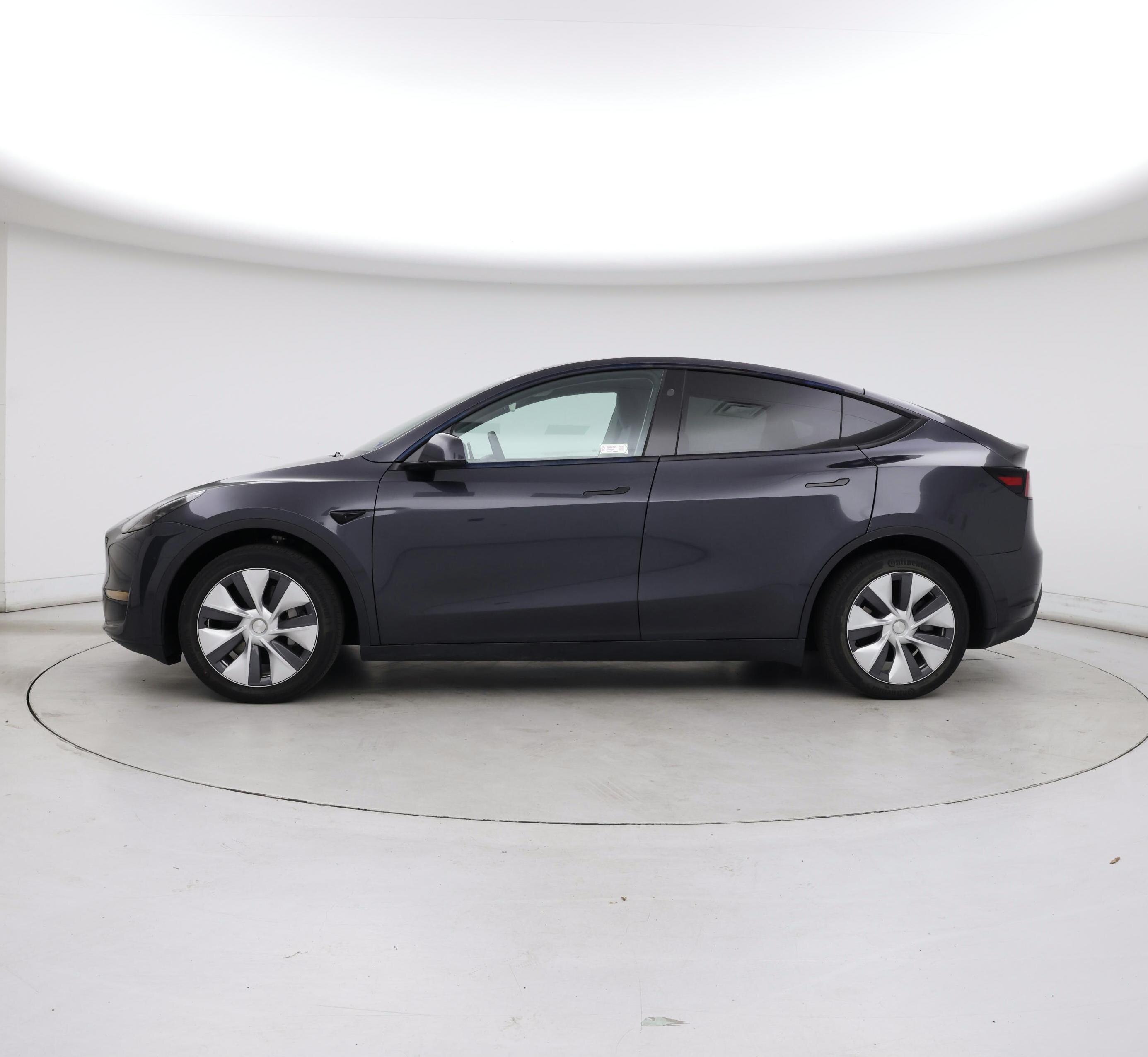 Thumbnail: 2024 Tesla Model Y - 3