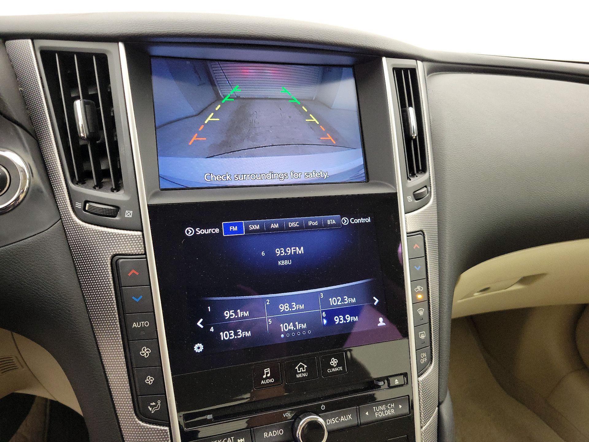 Thumbnail: 2015 INFINITI Q50 - 15
