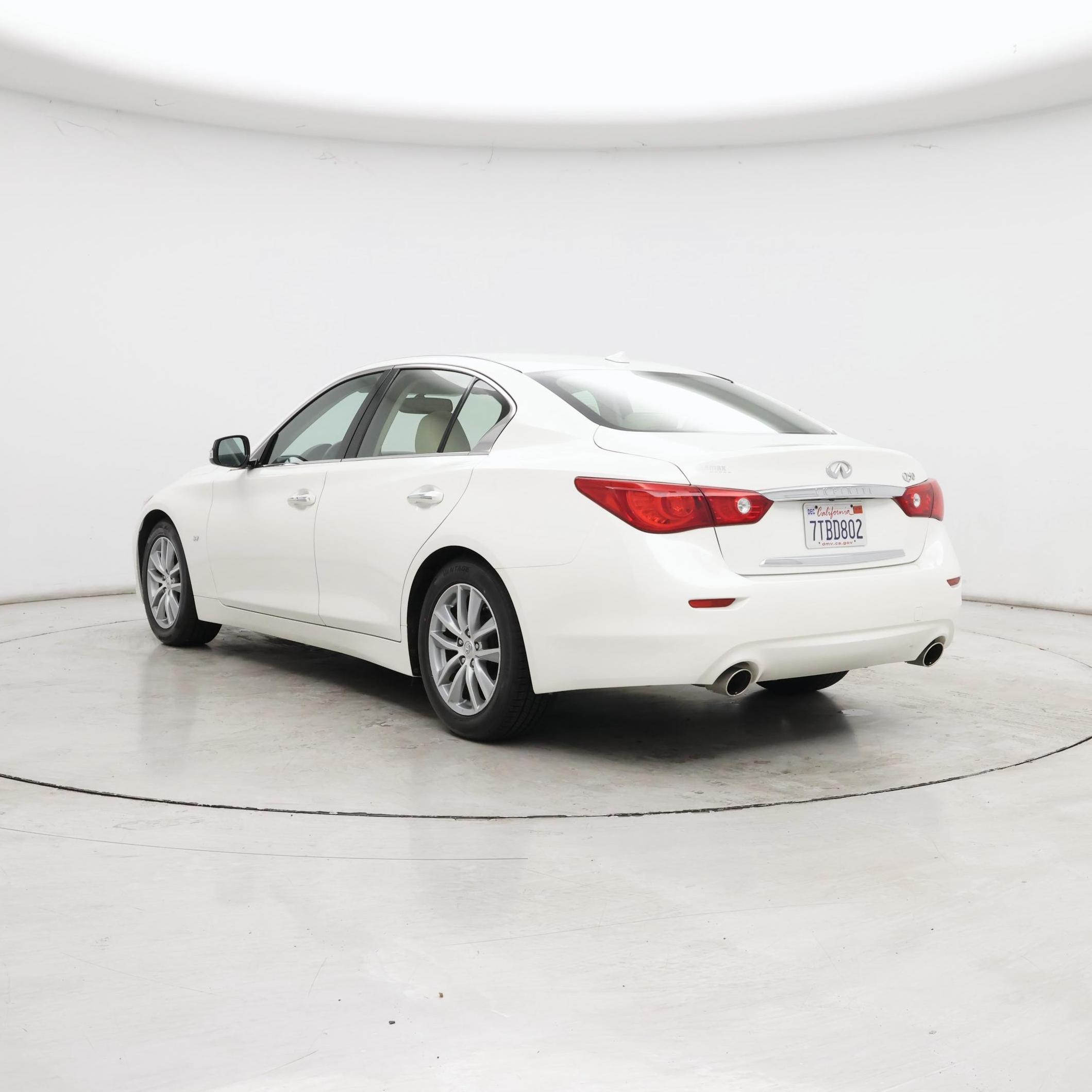 Thumbnail: 2015 INFINITI Q50 - 2