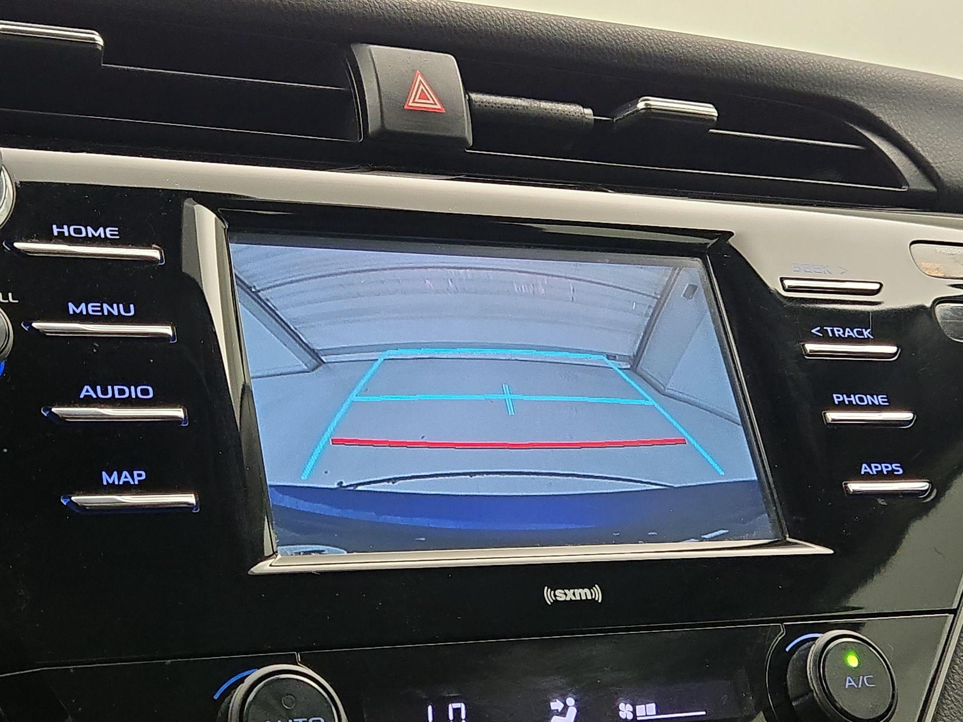Thumbnail: 2020 Toyota Camry - 13