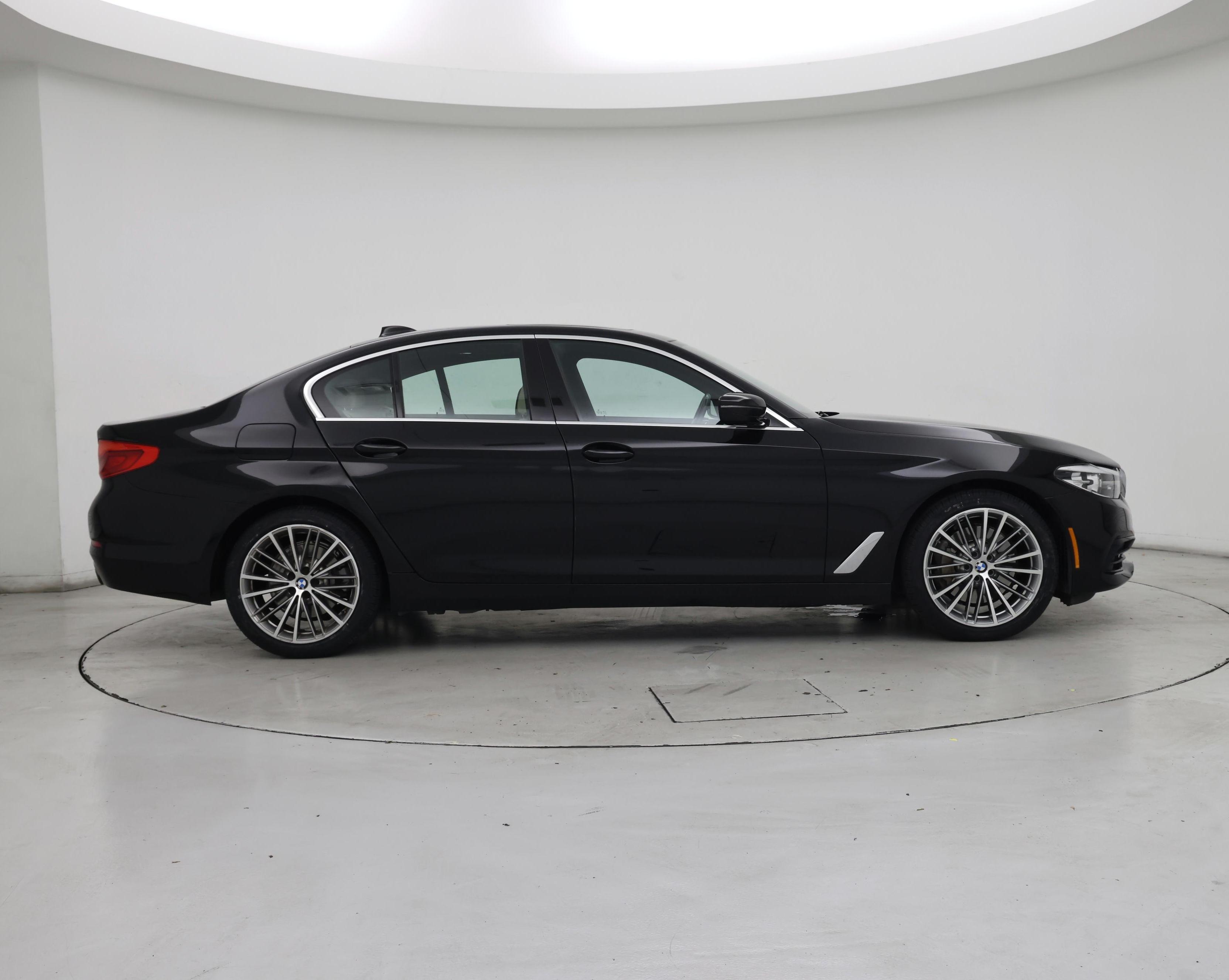 Thumbnail: 2020 BMW 5 Series - 7