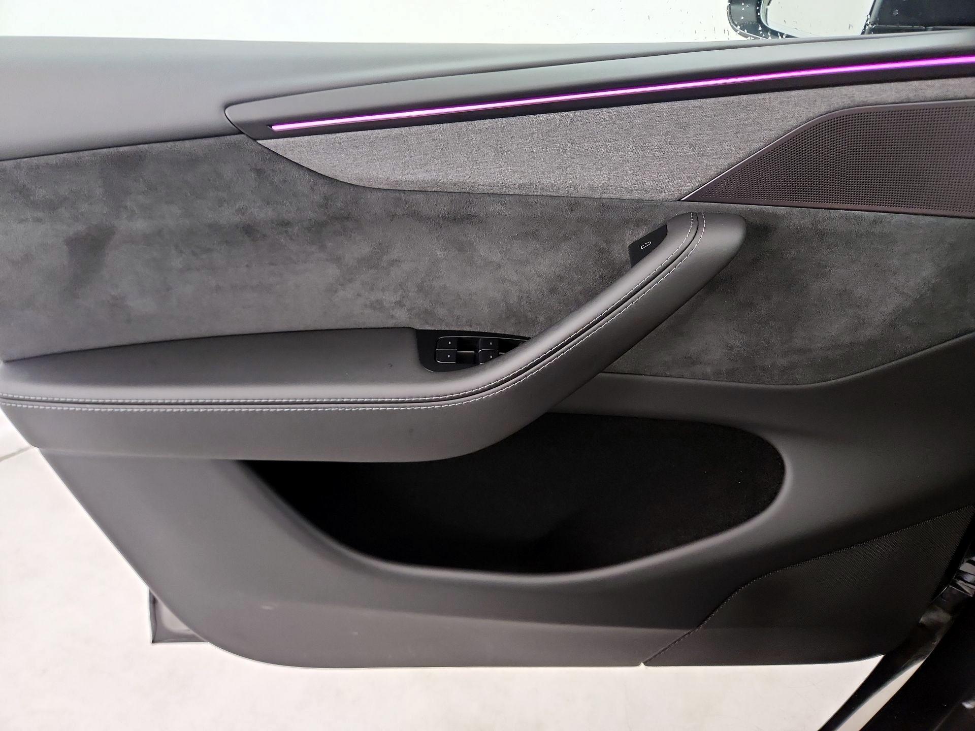 Thumbnail: 2026 Tesla Model Y - 12