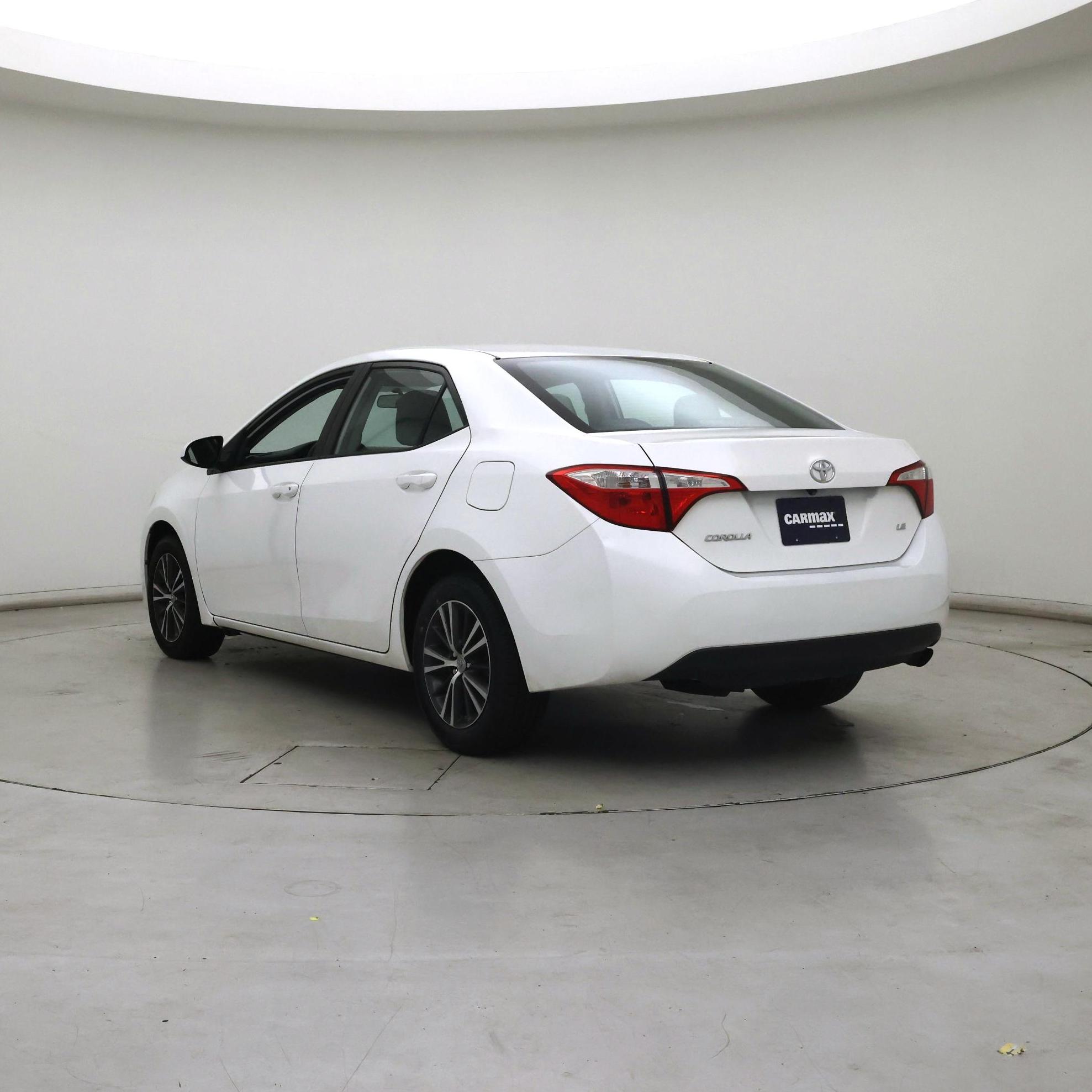 Thumbnail: 2016 Toyota Corolla - 2