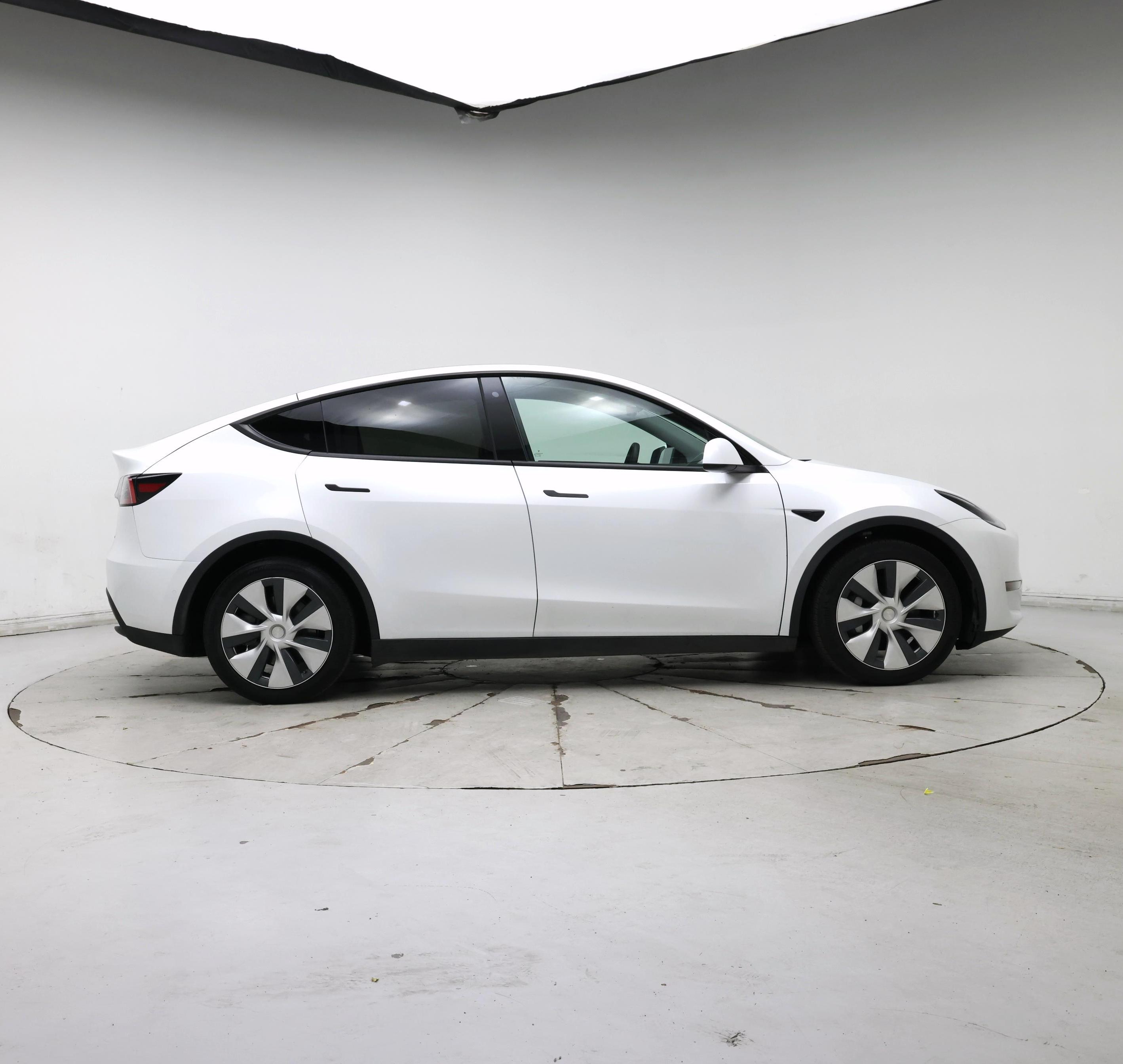 Thumbnail: 2020 Tesla Model Y - 7