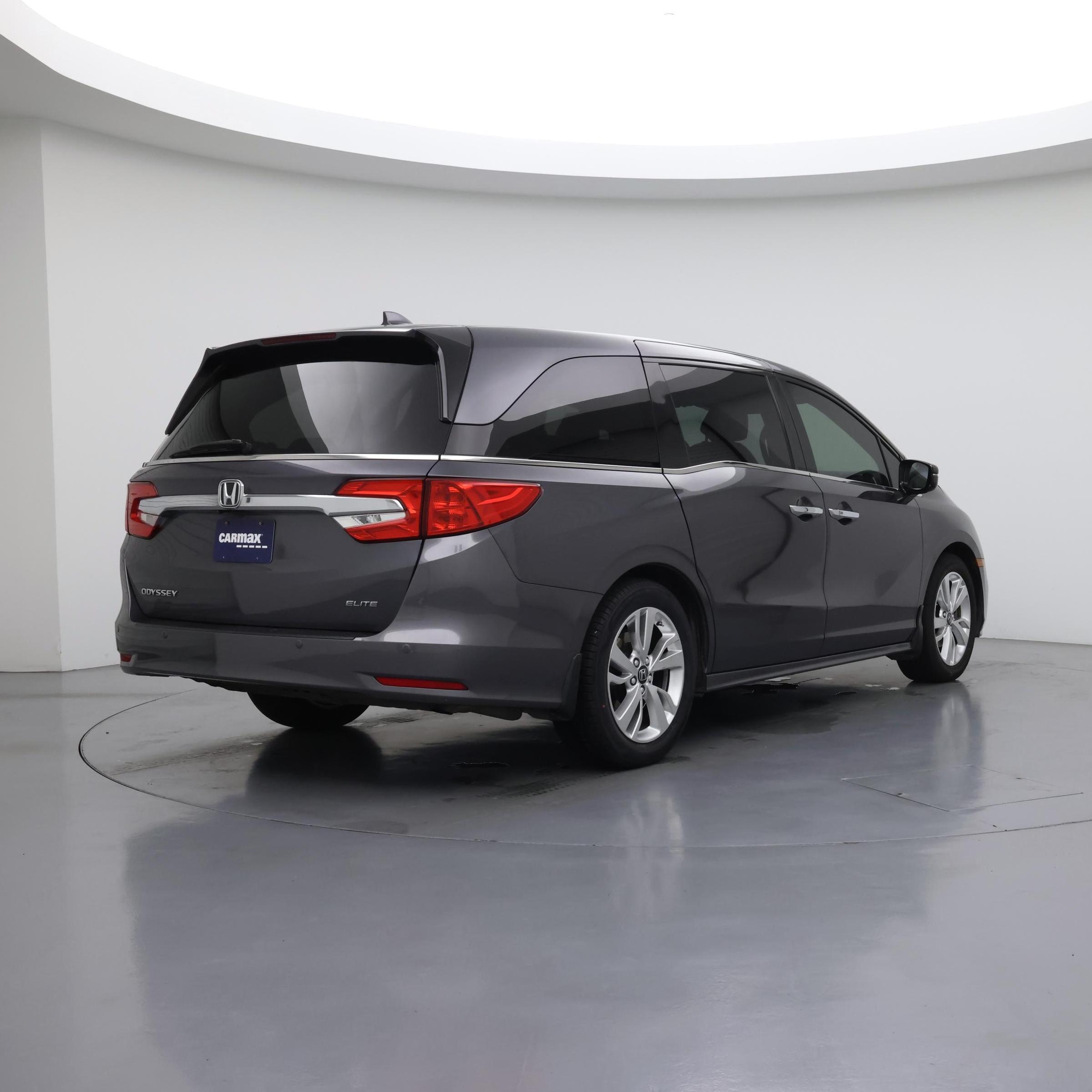 Thumbnail: 2019 Honda Odyssey - 8