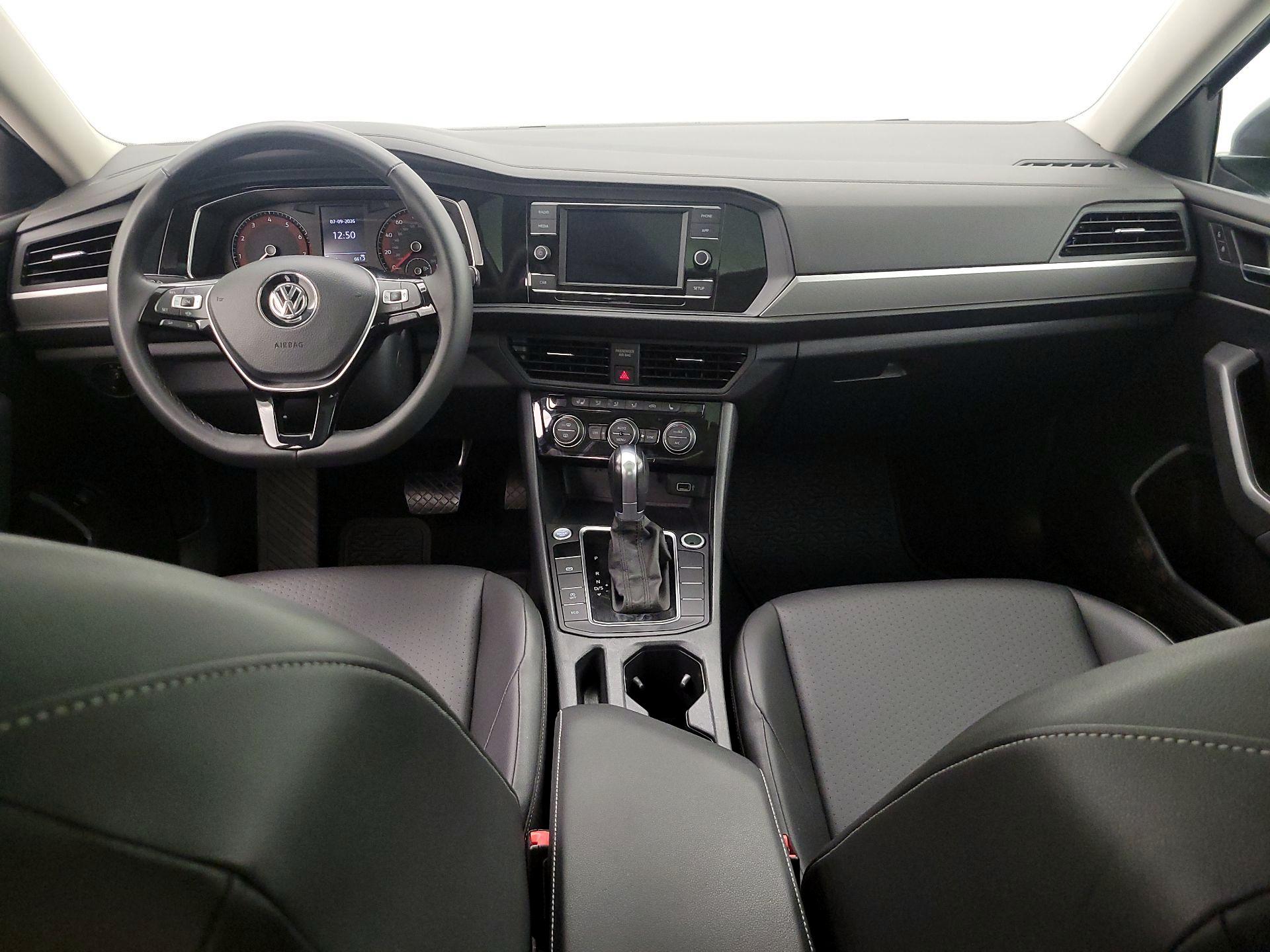 Thumbnail: 2019 Volkswagen Jetta - 9