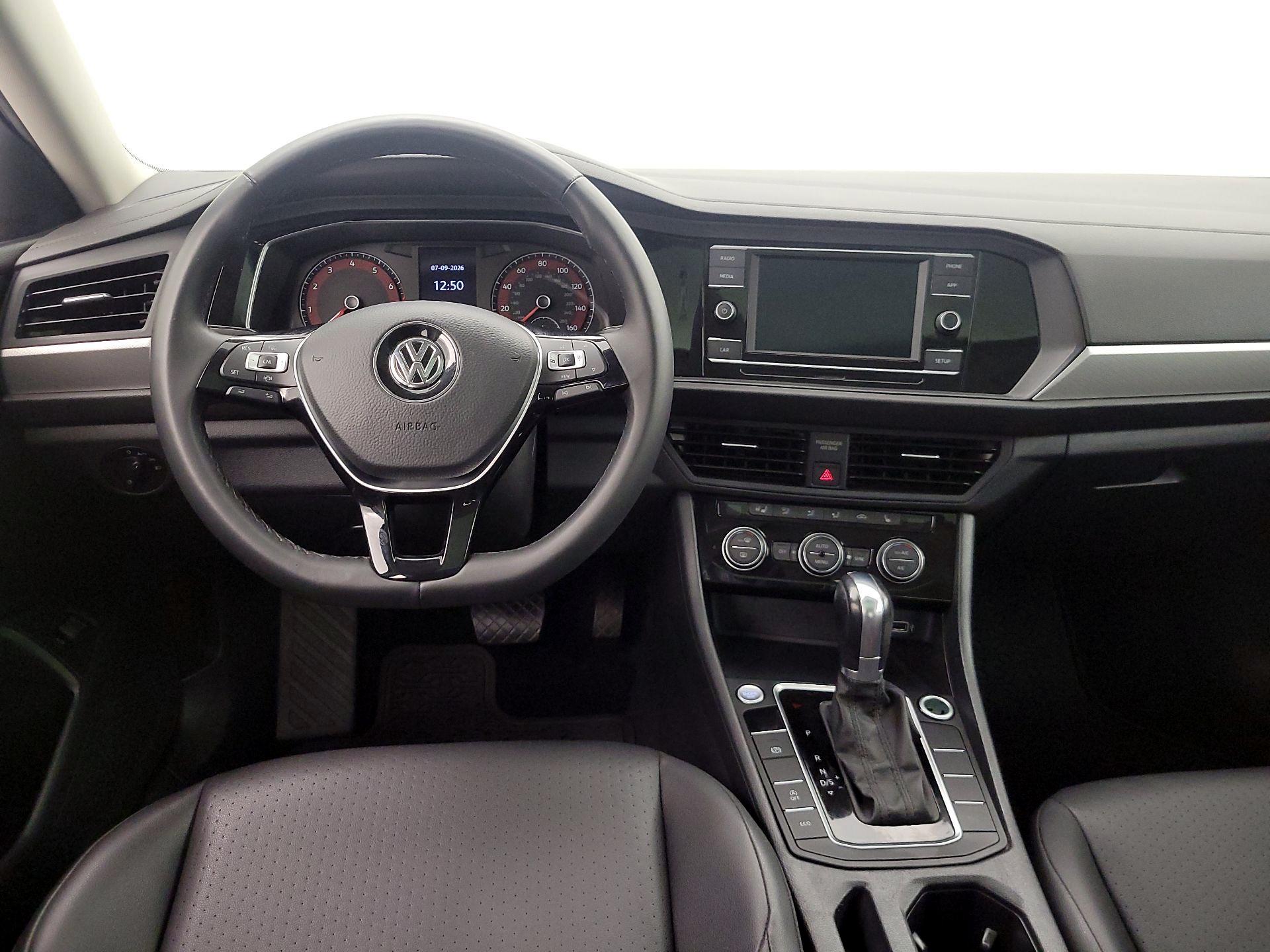 Thumbnail: 2019 Volkswagen Jetta - 10