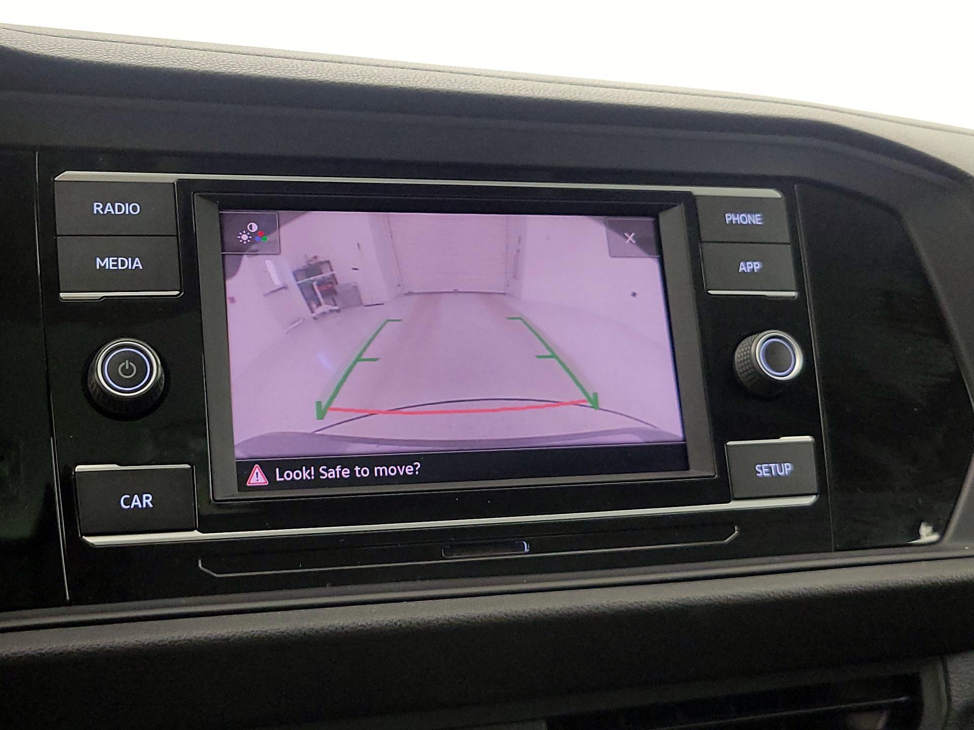 Thumbnail: 2019 Volkswagen Jetta - 14