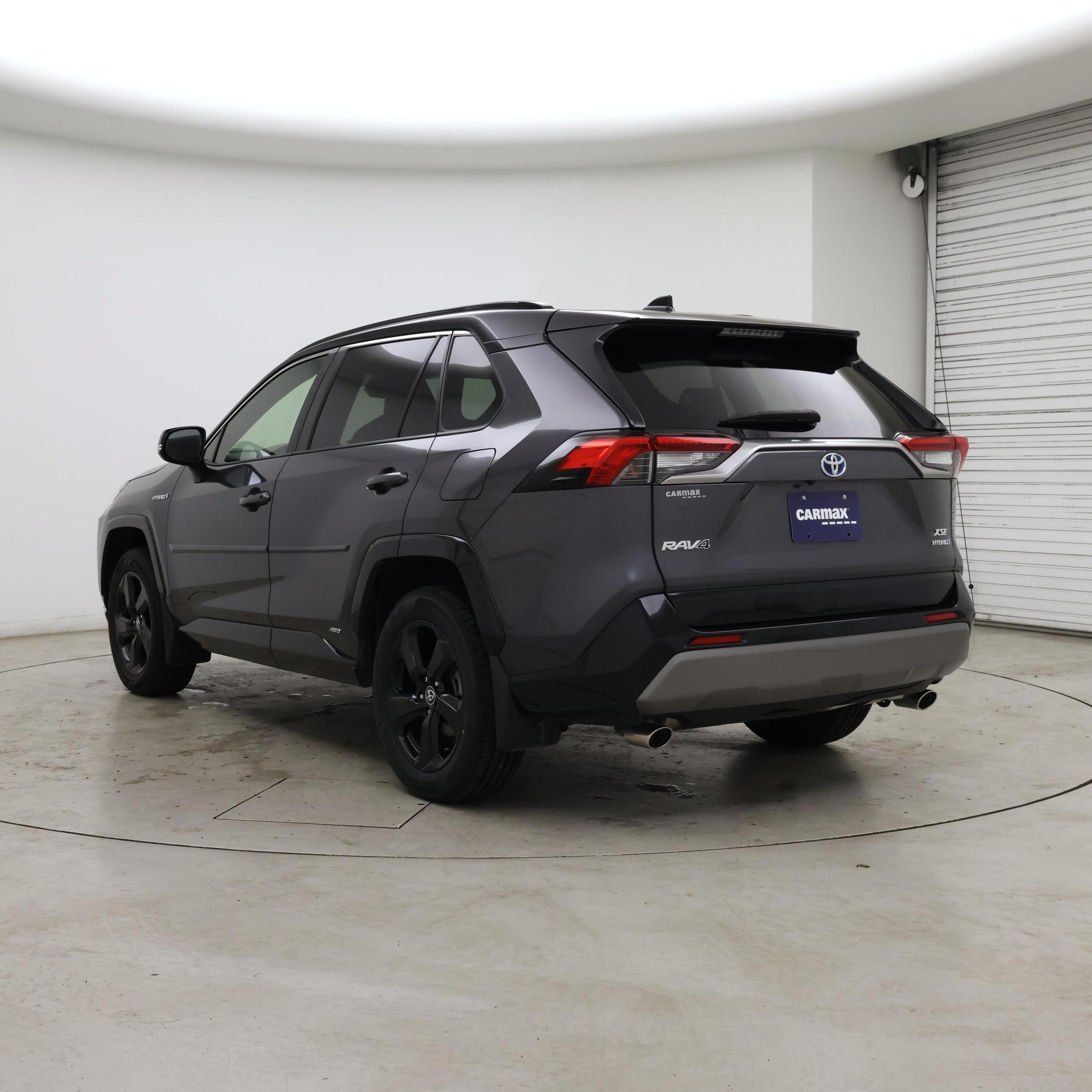 Thumbnail: 2020 Toyota RAV4 - 2
