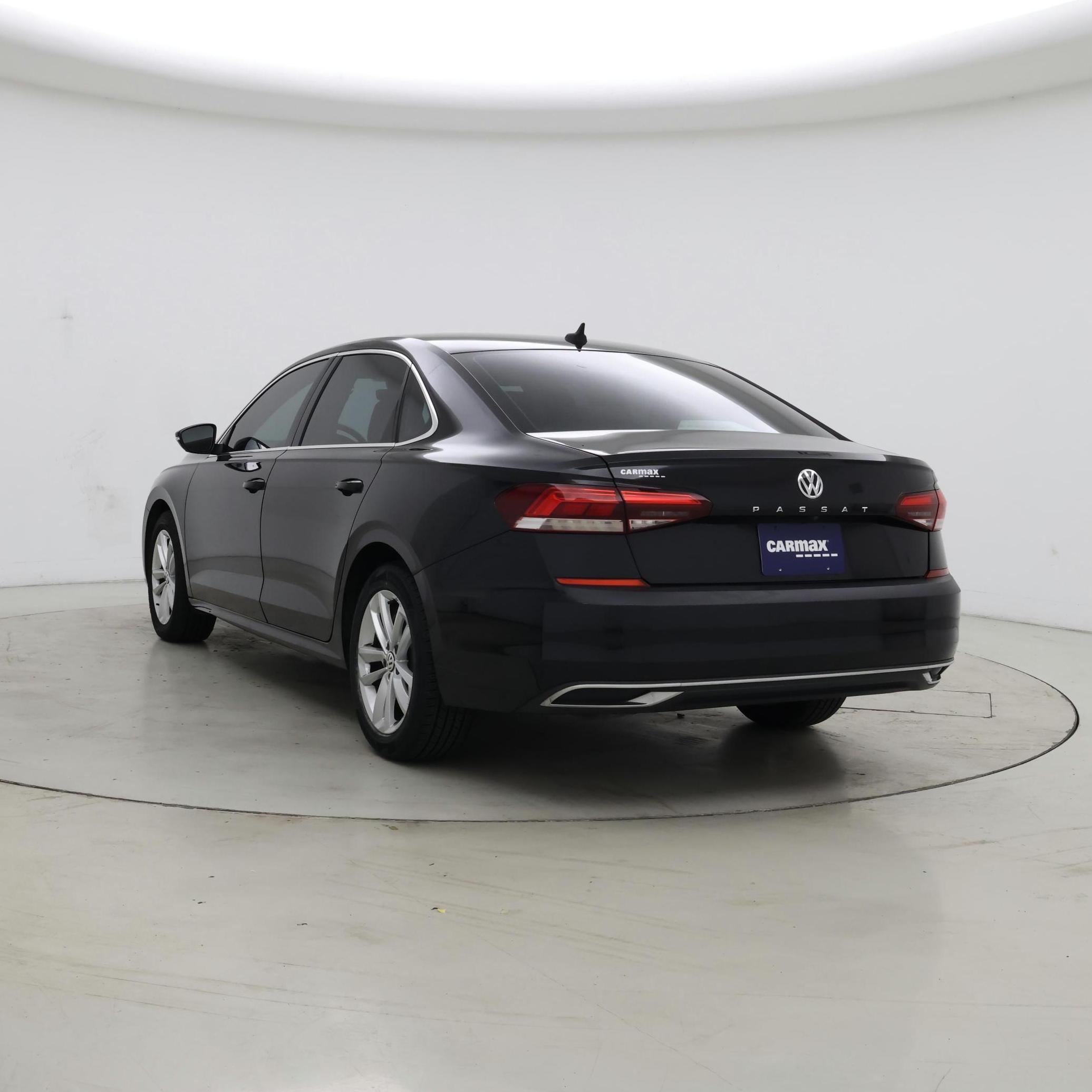 Thumbnail: 2020 Volkswagen Passat - 2