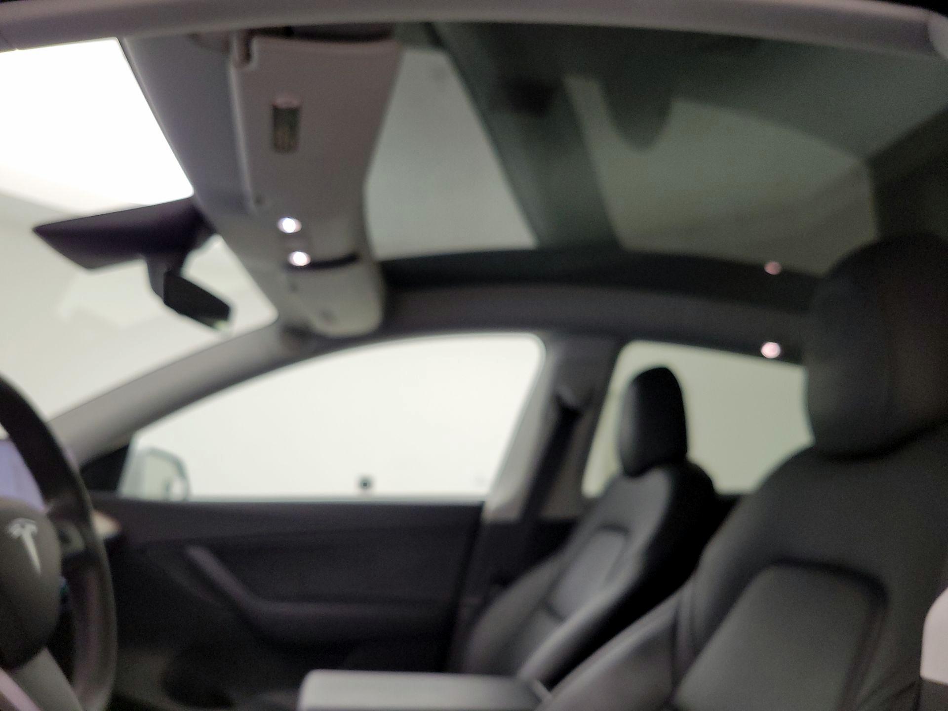 Thumbnail: 2021 Tesla Model Y - 20