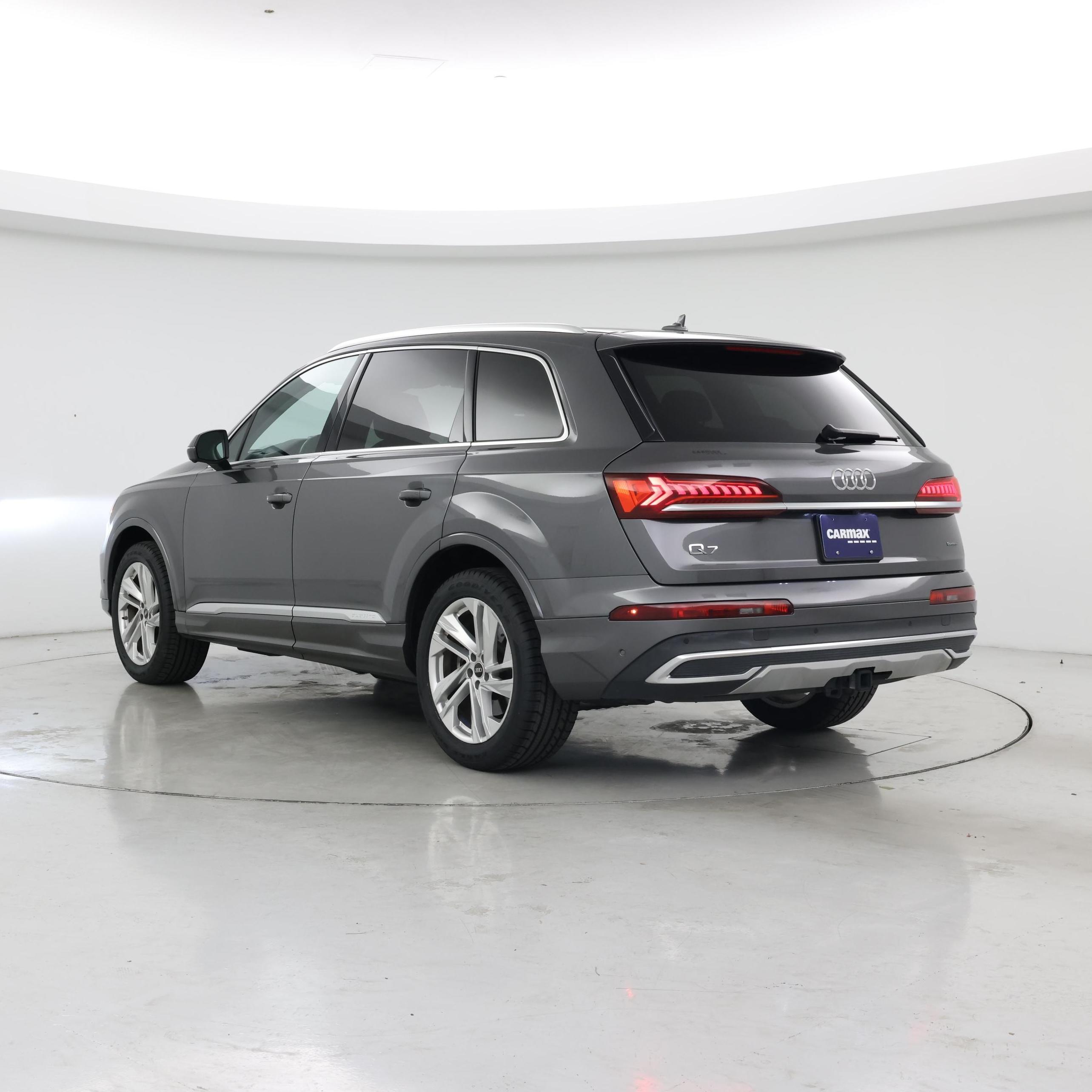 Thumbnail: 2023 Audi Q7 - 2
