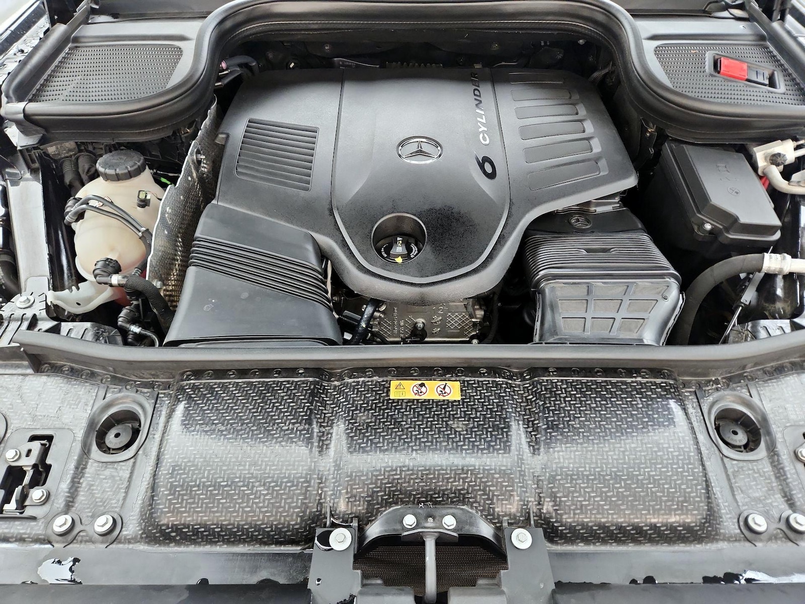 2021 Mercedes-Benz GLS GLS450 - Photo 23