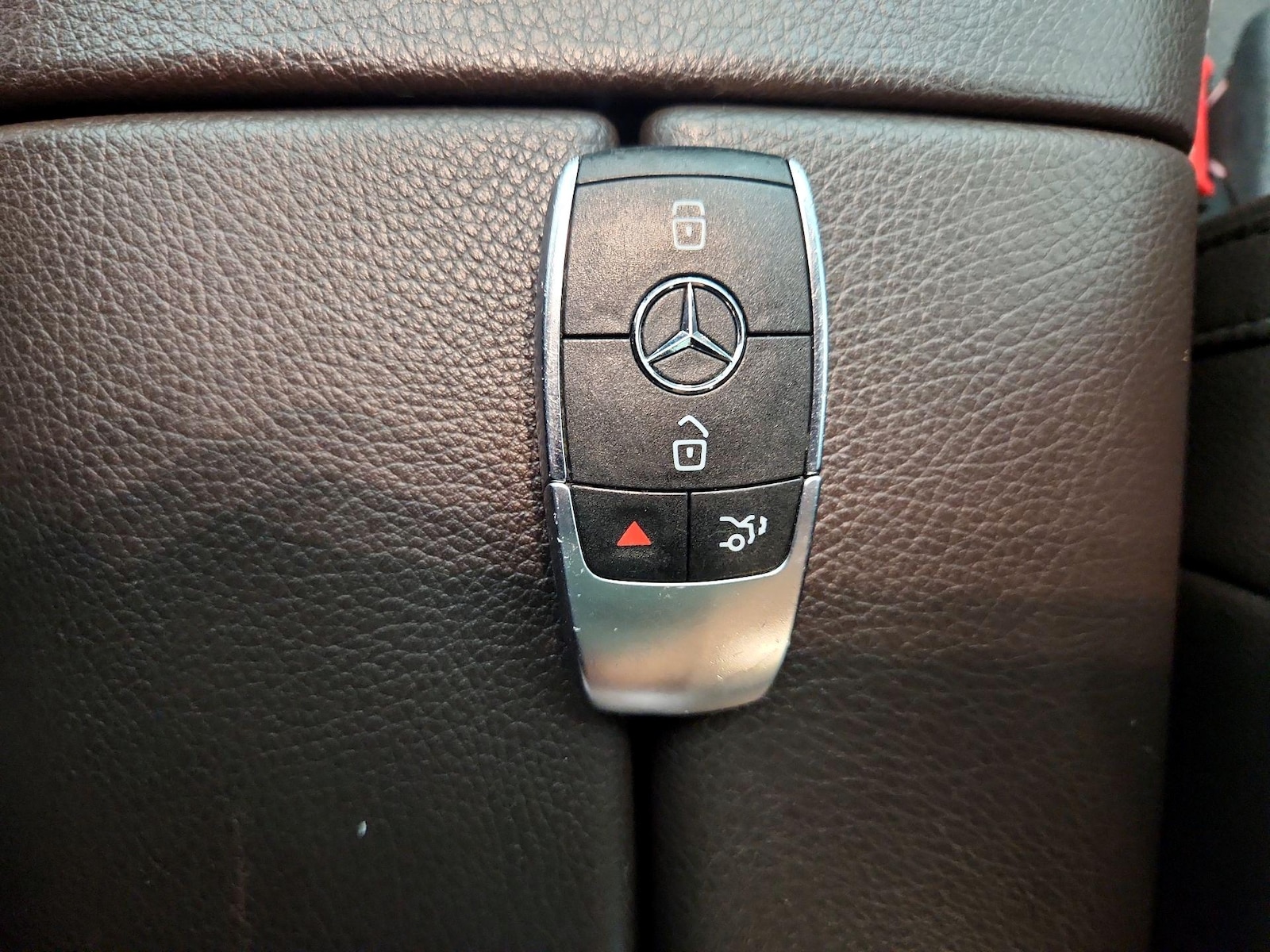 2021 Mercedes-Benz GLS GLS450 - Photo 24
