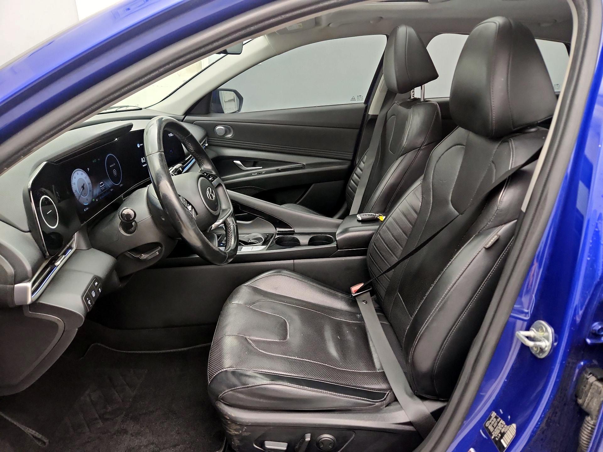Thumbnail: 2021 Hyundai Elantra - 11
