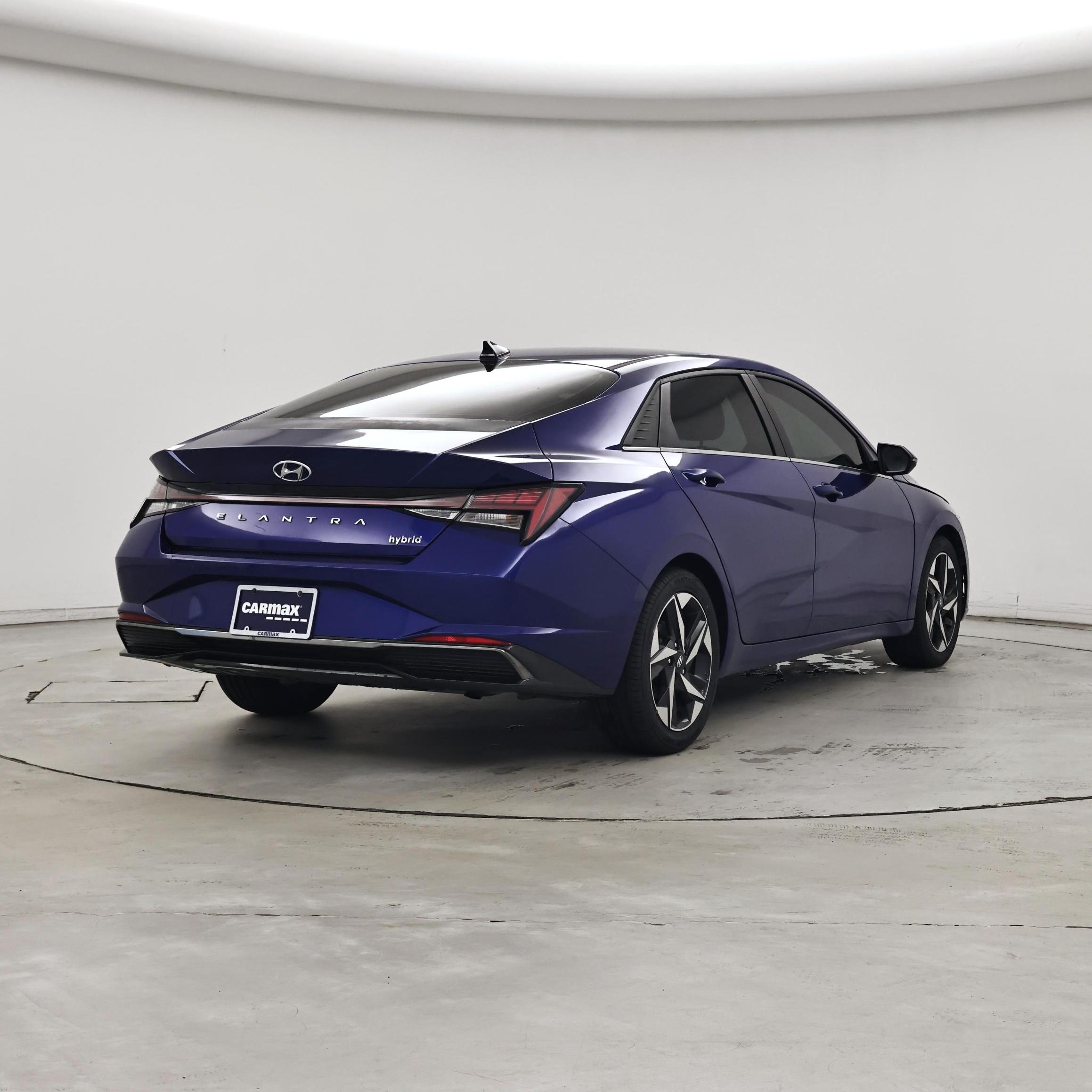 Thumbnail: 2021 Hyundai Elantra - 8