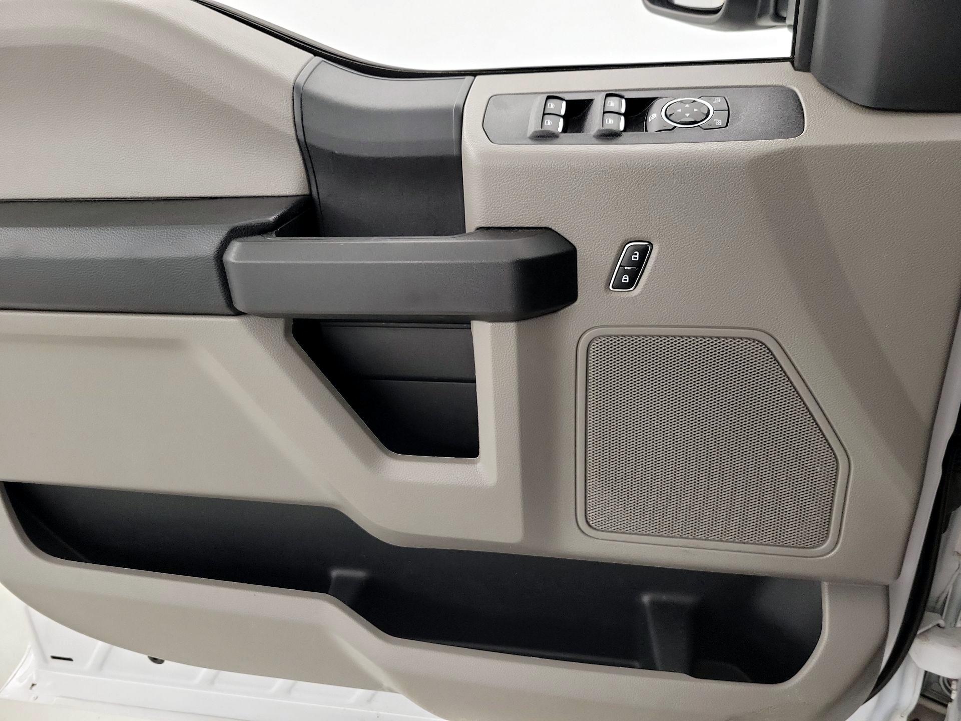 Thumbnail: 2020 Ford F-250 - 12