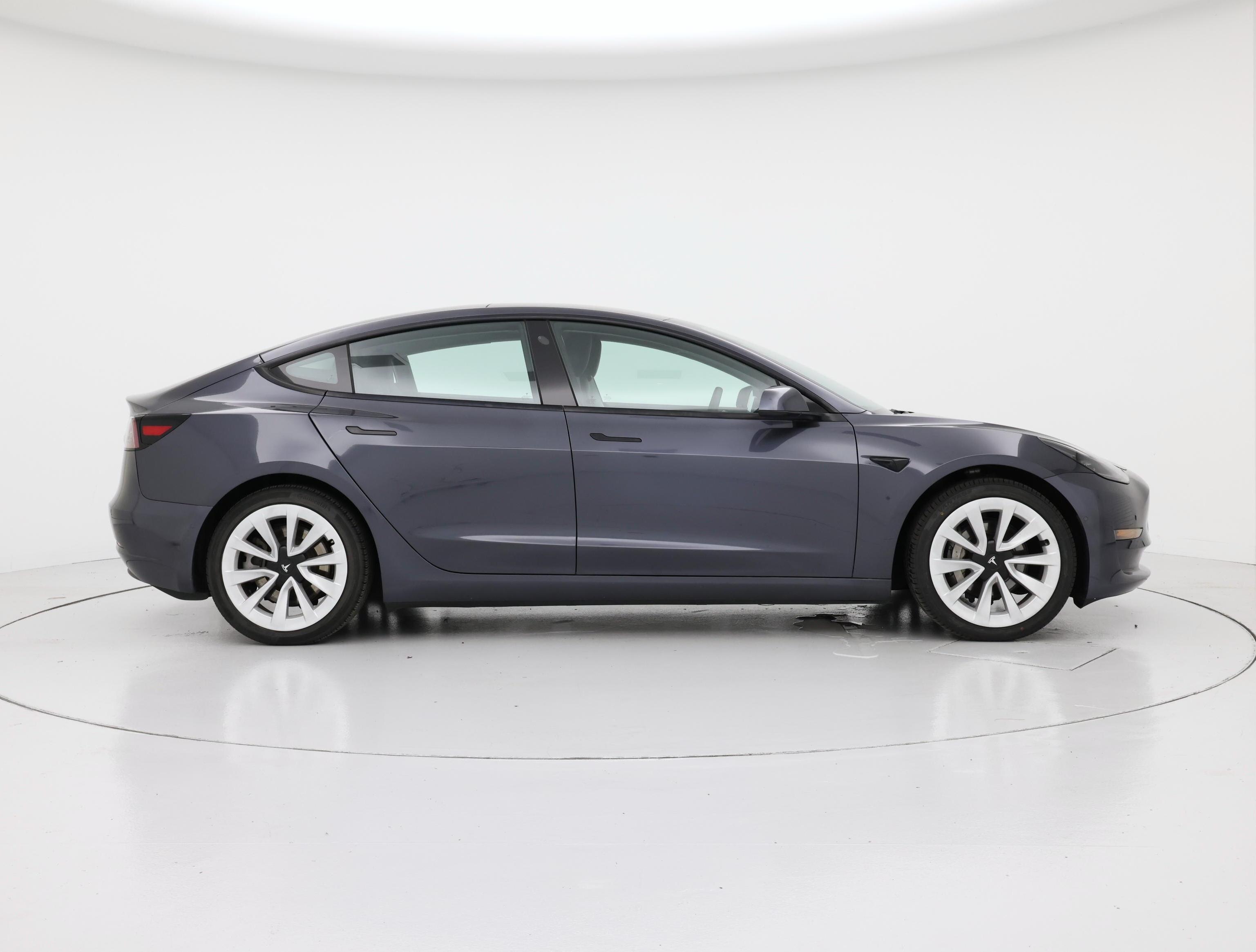 Thumbnail: 2021 Tesla Model 3 - 7