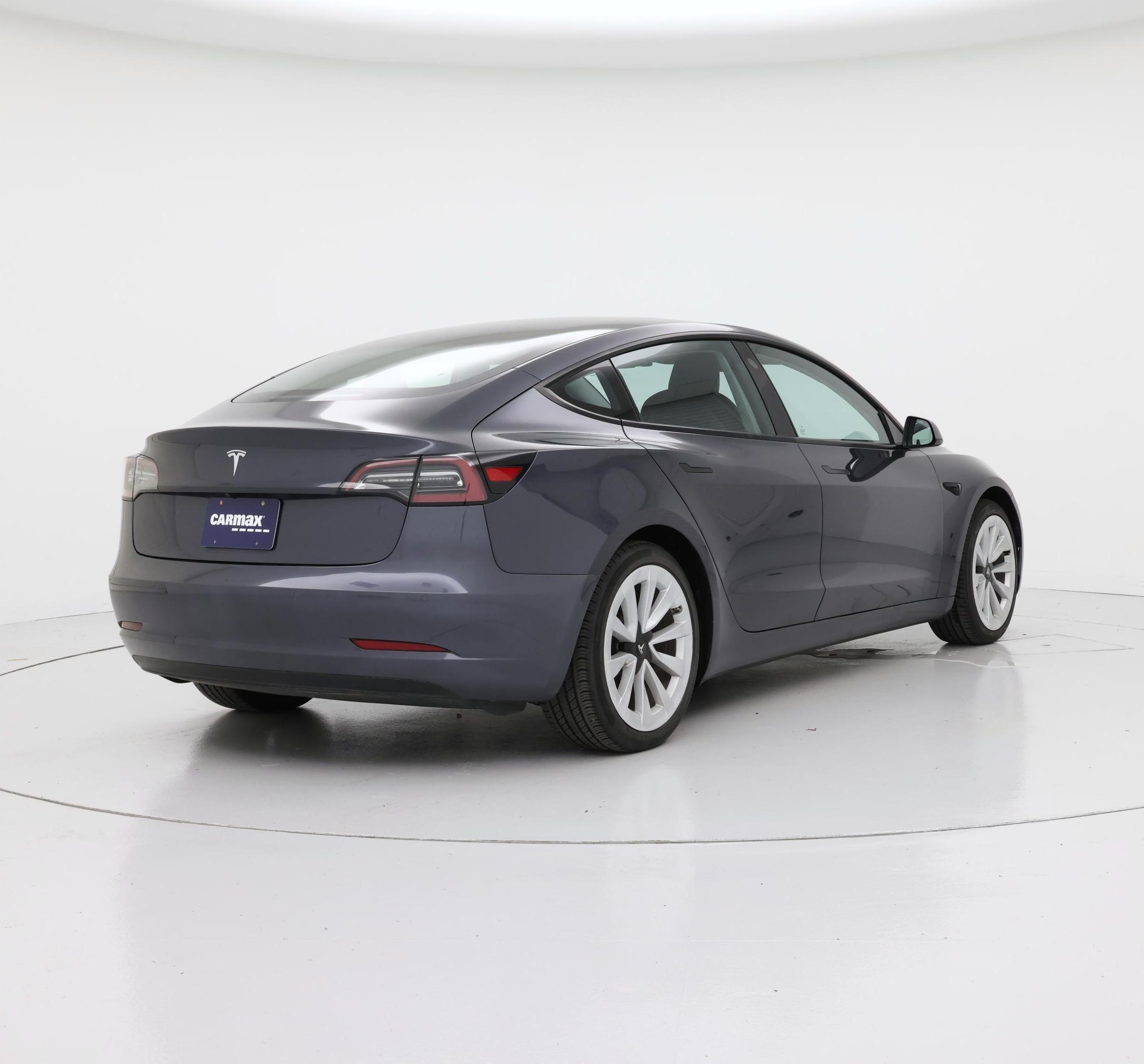 Thumbnail: 2021 Tesla Model 3 - 8