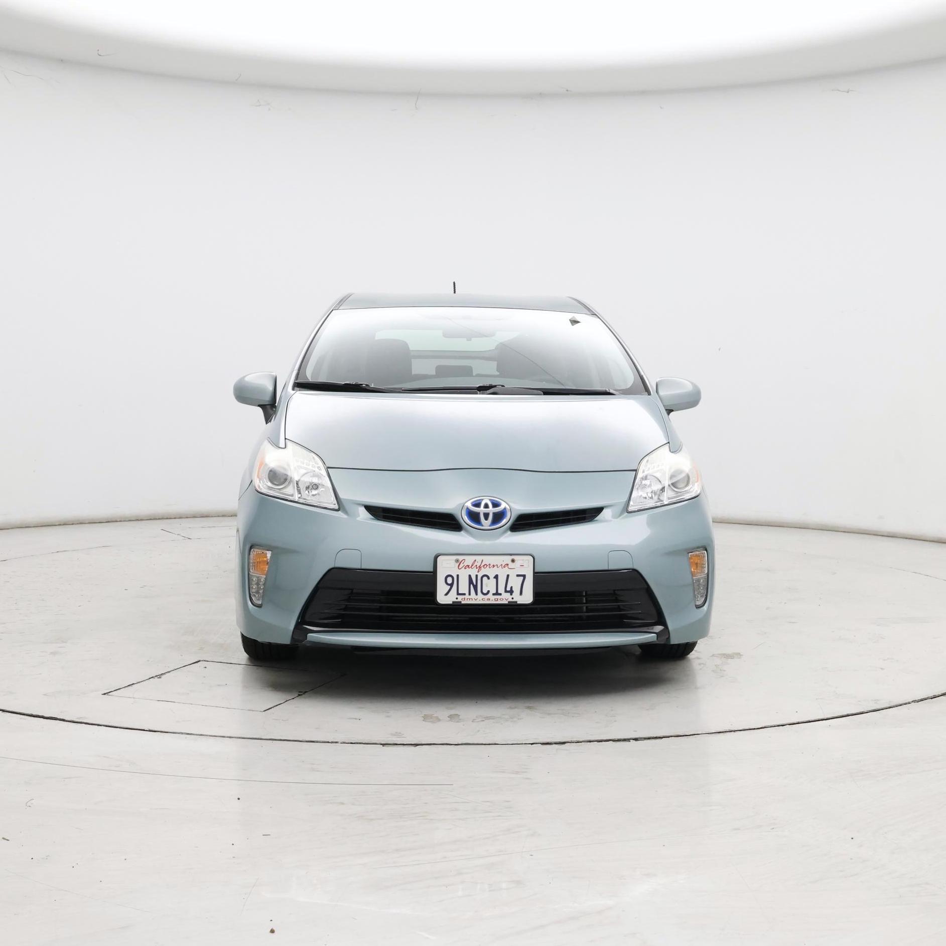 Thumbnail: 2014 Toyota Prius - 5
