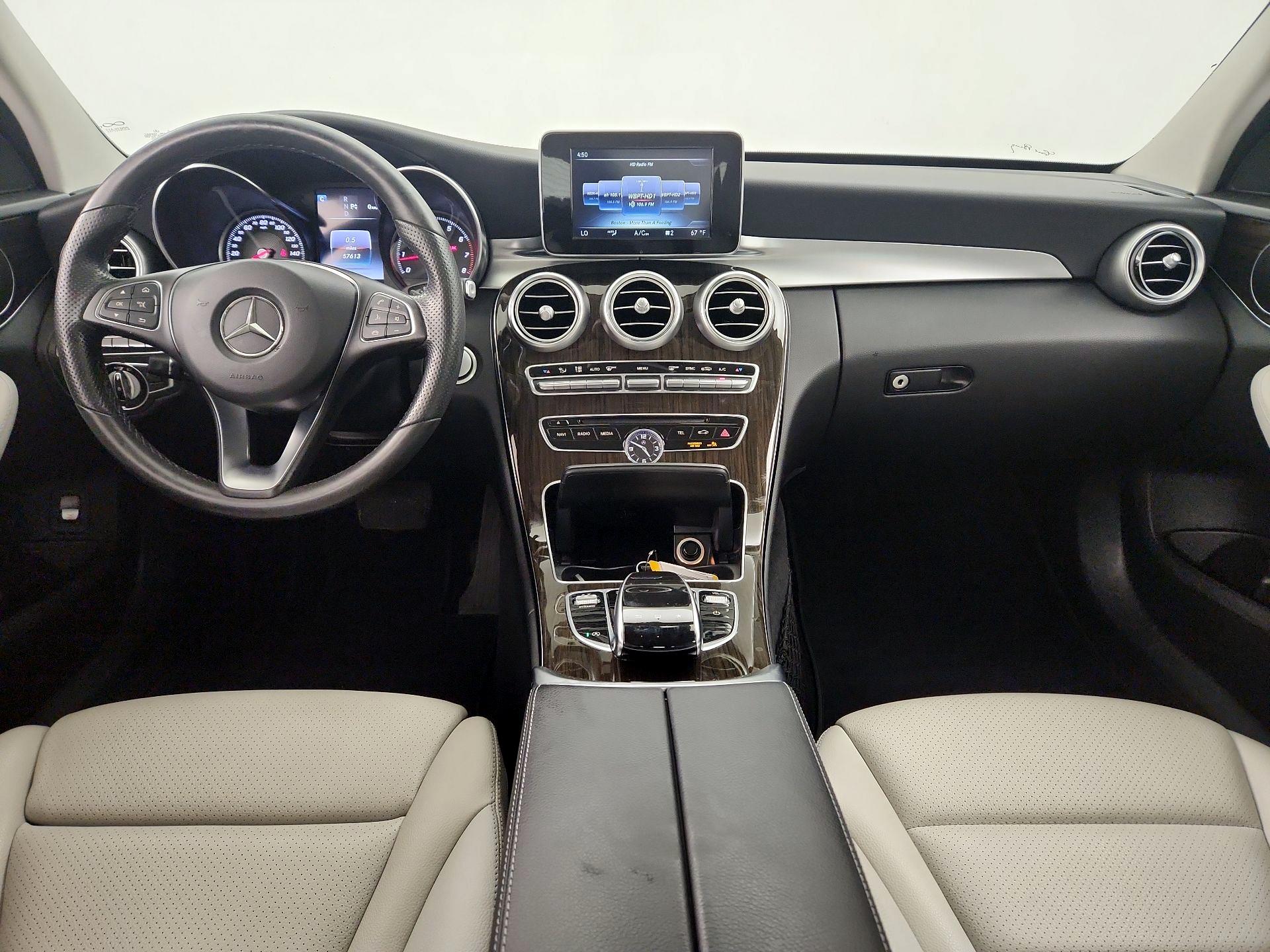Thumbnail: 2016 Mercedes-Benz C-Class - 9