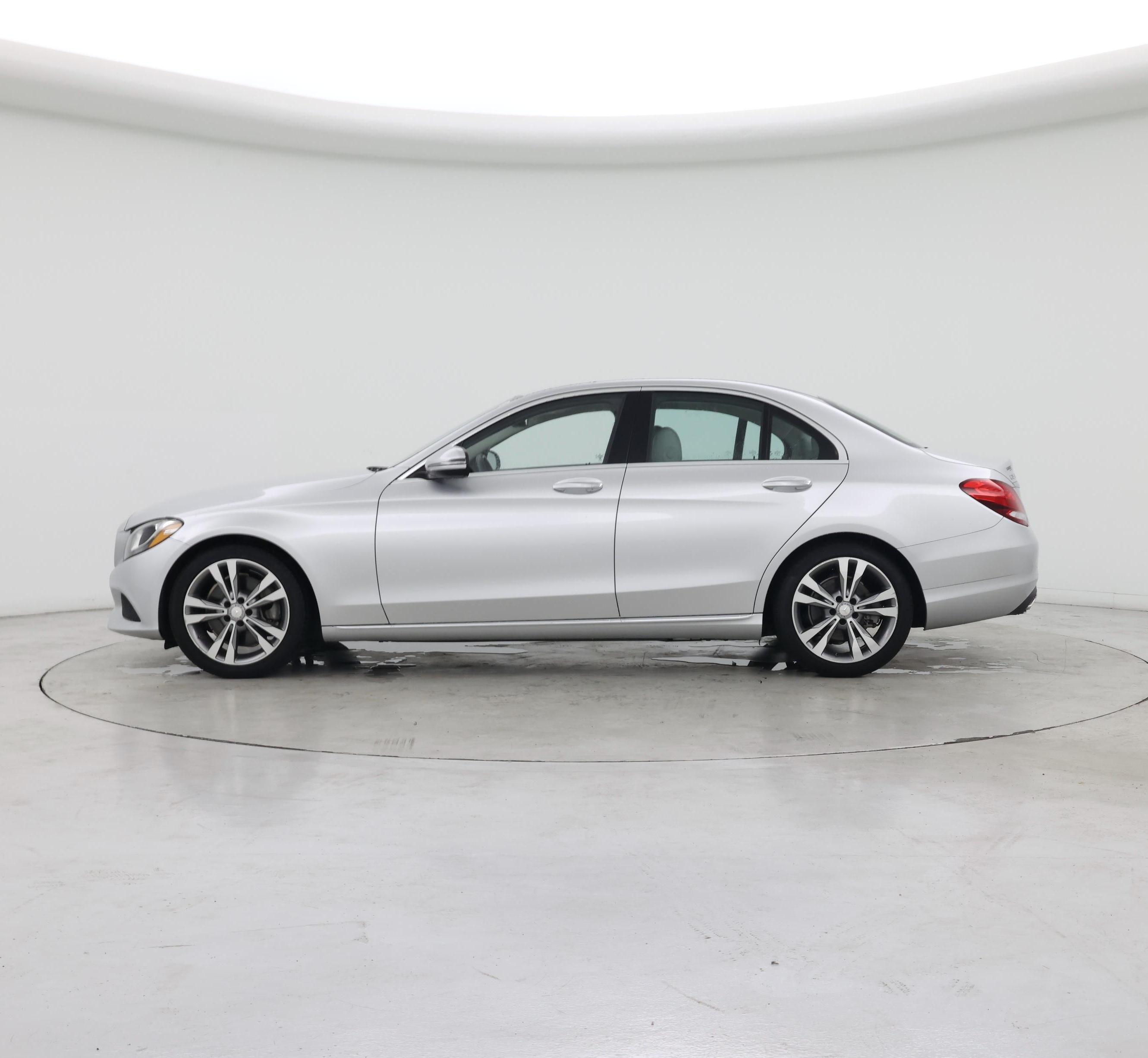 Thumbnail: 2016 Mercedes-Benz C-Class - 3