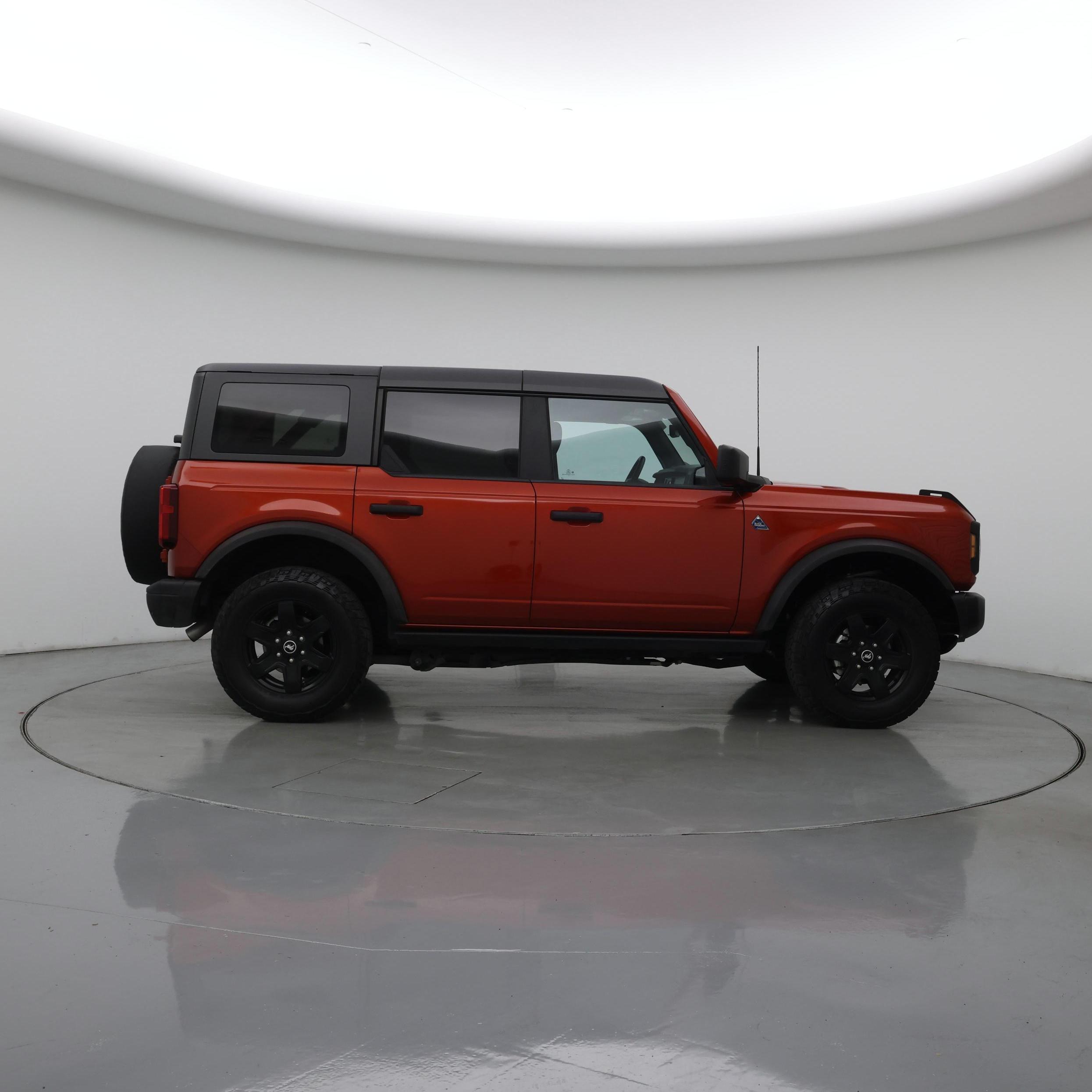 Thumbnail: 2023 Ford Bronco - 7