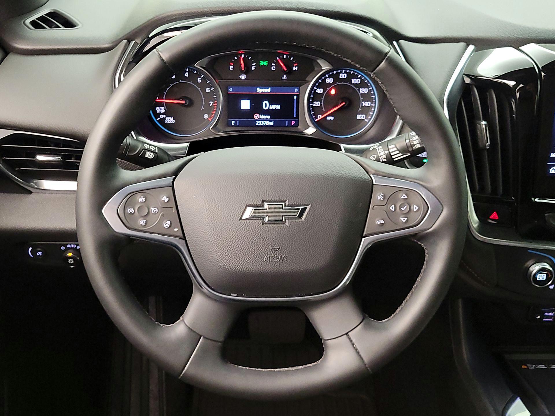 Thumbnail: 2024 Chevrolet Traverse - 10