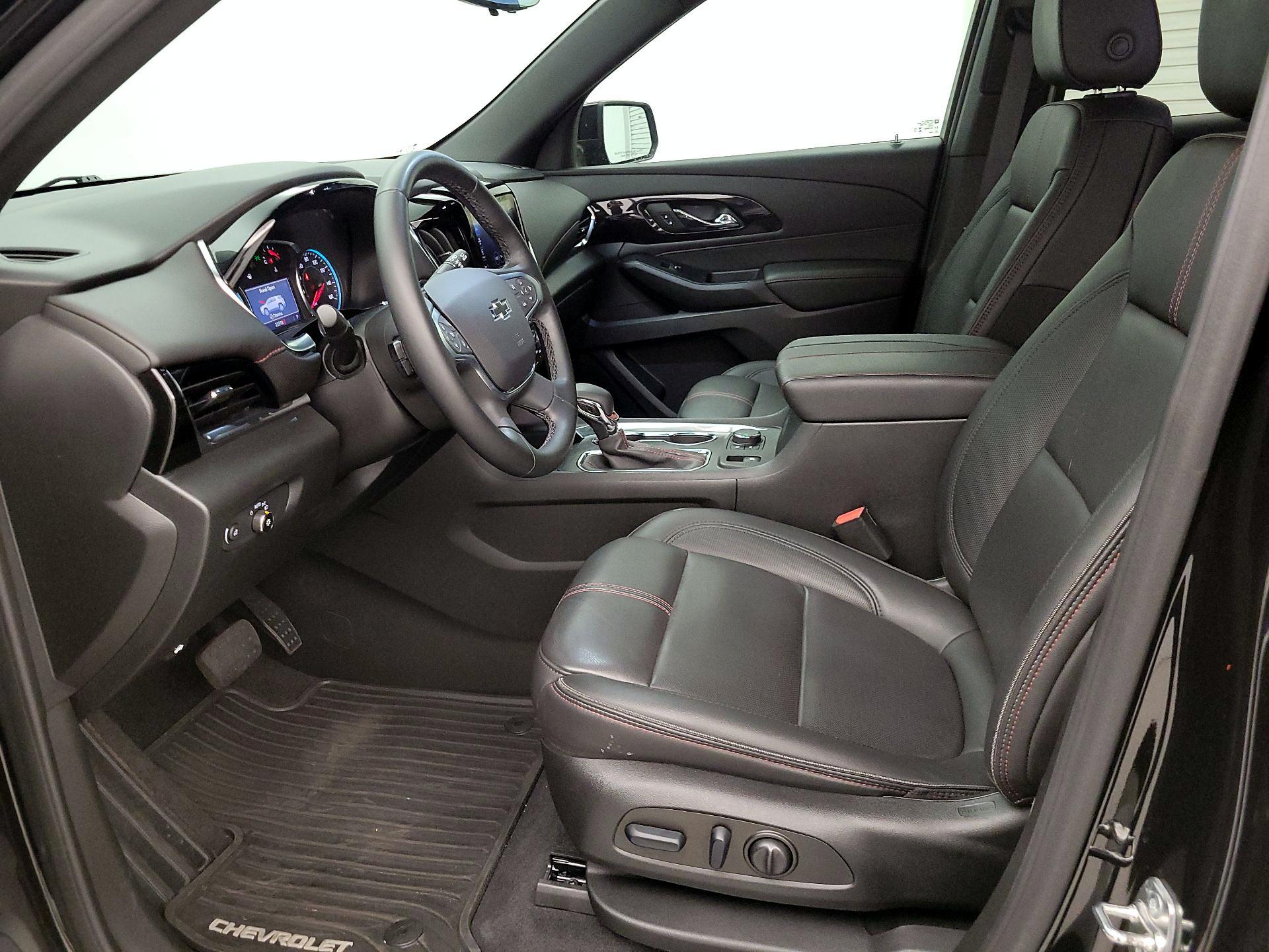 Thumbnail: 2024 Chevrolet Traverse - 11