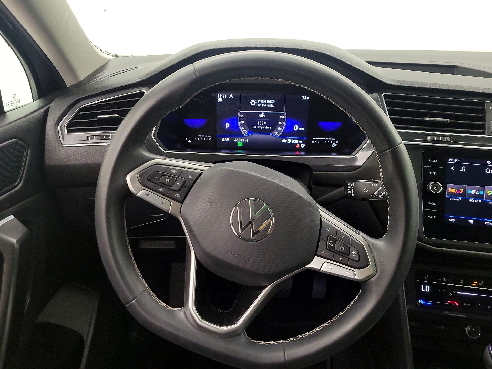 Thumbnail: 2023 Volkswagen Tiguan - 10
