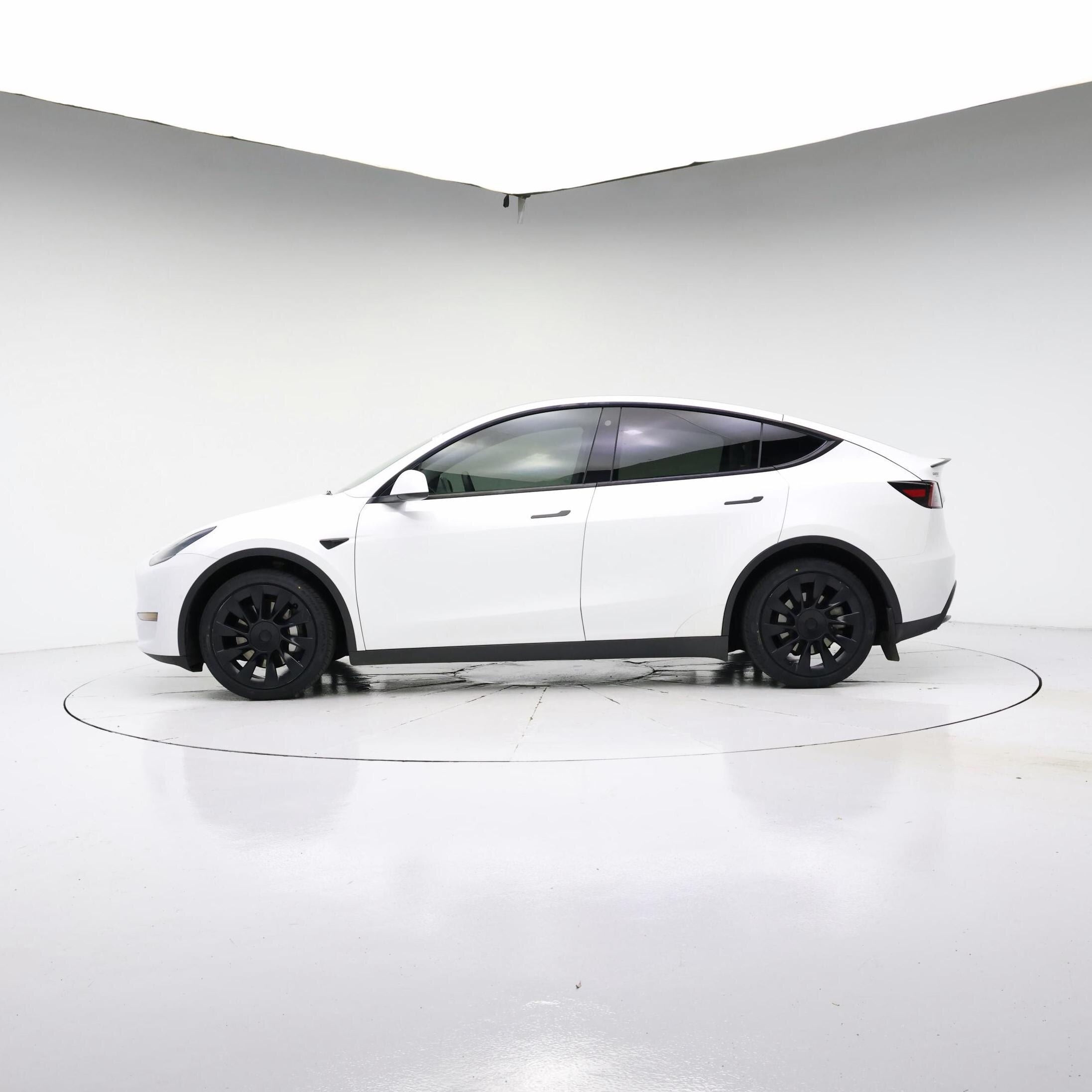 Thumbnail: 2021 Tesla Model Y - 3