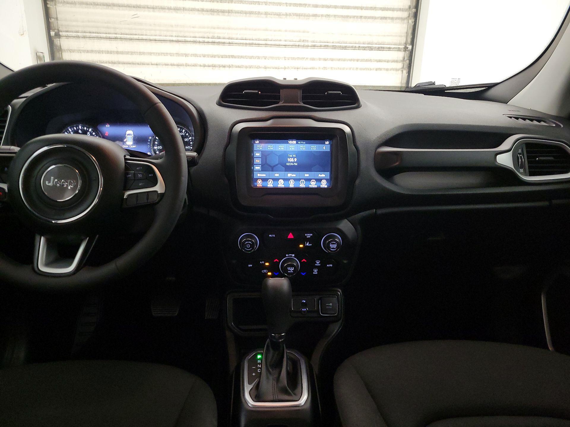 Thumbnail: 2021 Jeep Renegade - 9