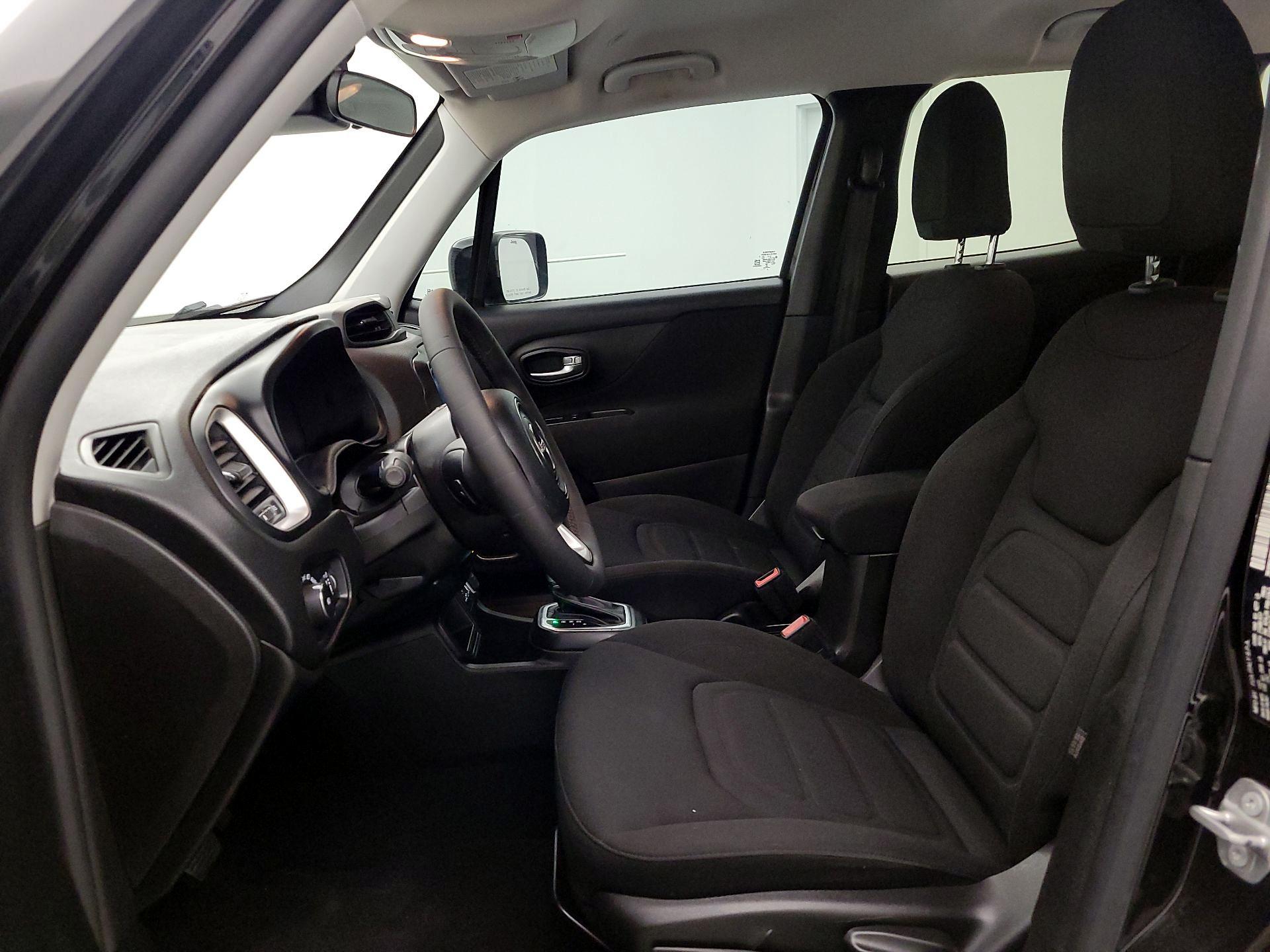 Thumbnail: 2021 Jeep Renegade - 11