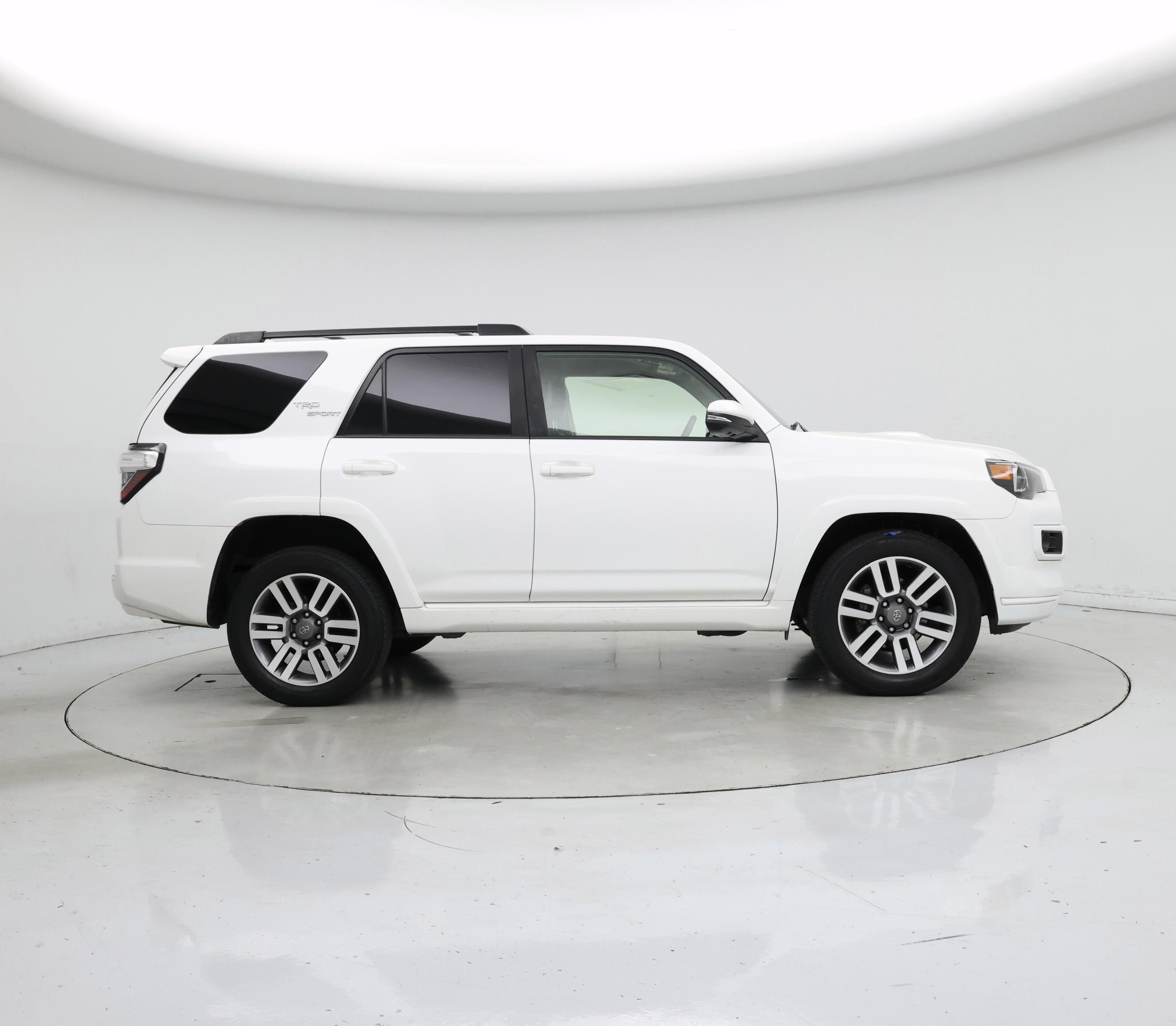 Thumbnail: 2022 Toyota 4Runner - 7