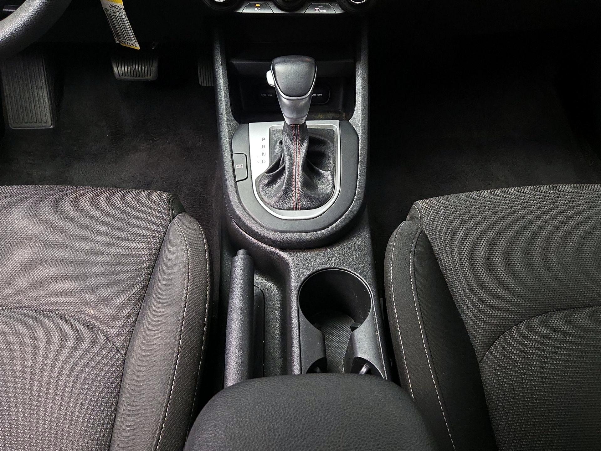 Thumbnail: 2023 Kia Forte - 17